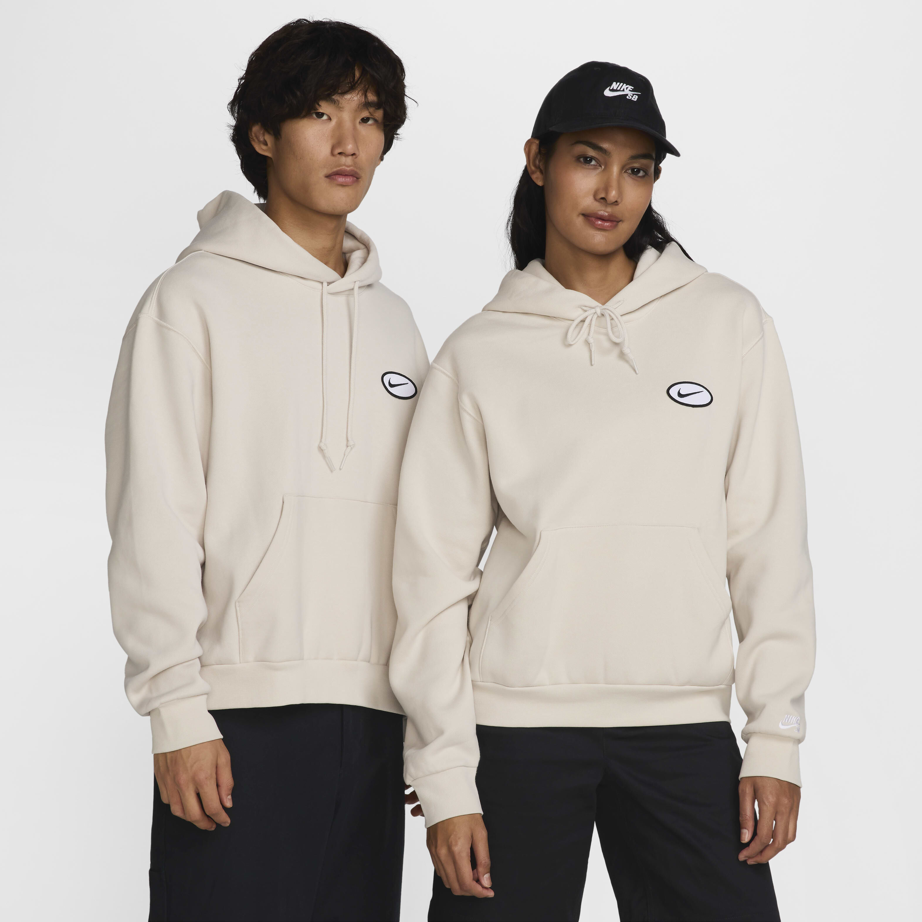 Loose fit nike hoodie shop