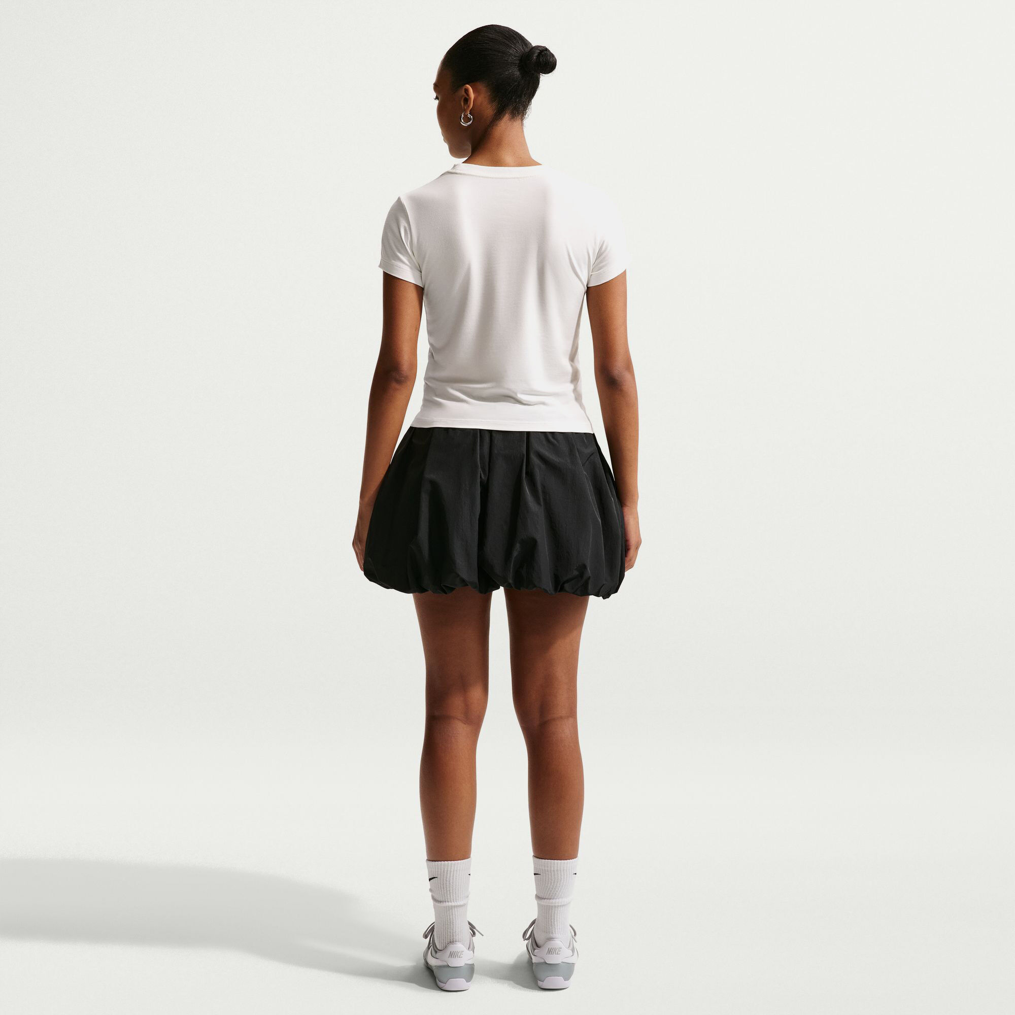 نايكي سبورتسوير تشيل نت image number 1