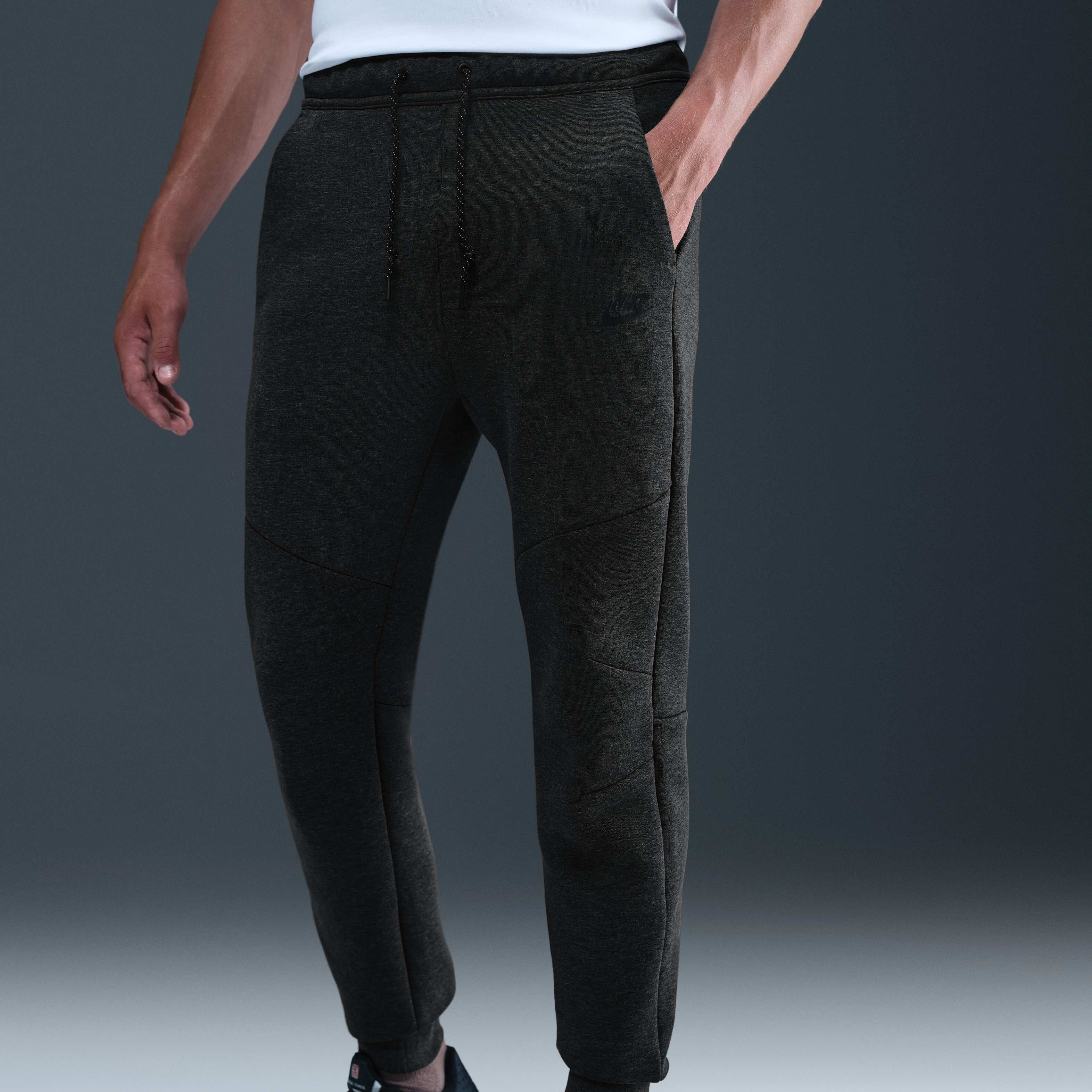 Nike Tech image number 1