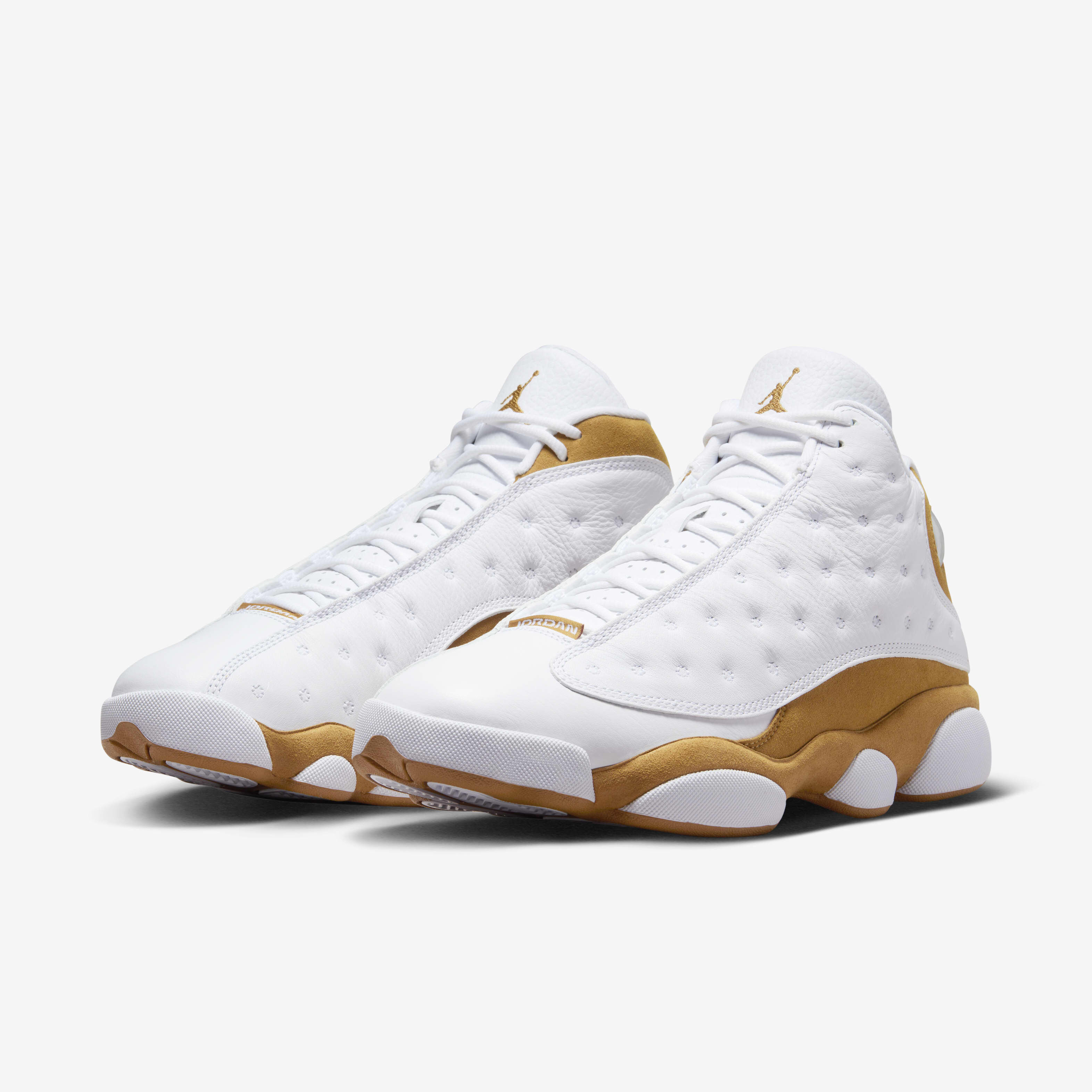 Air Jordan 13 Retro image number 4