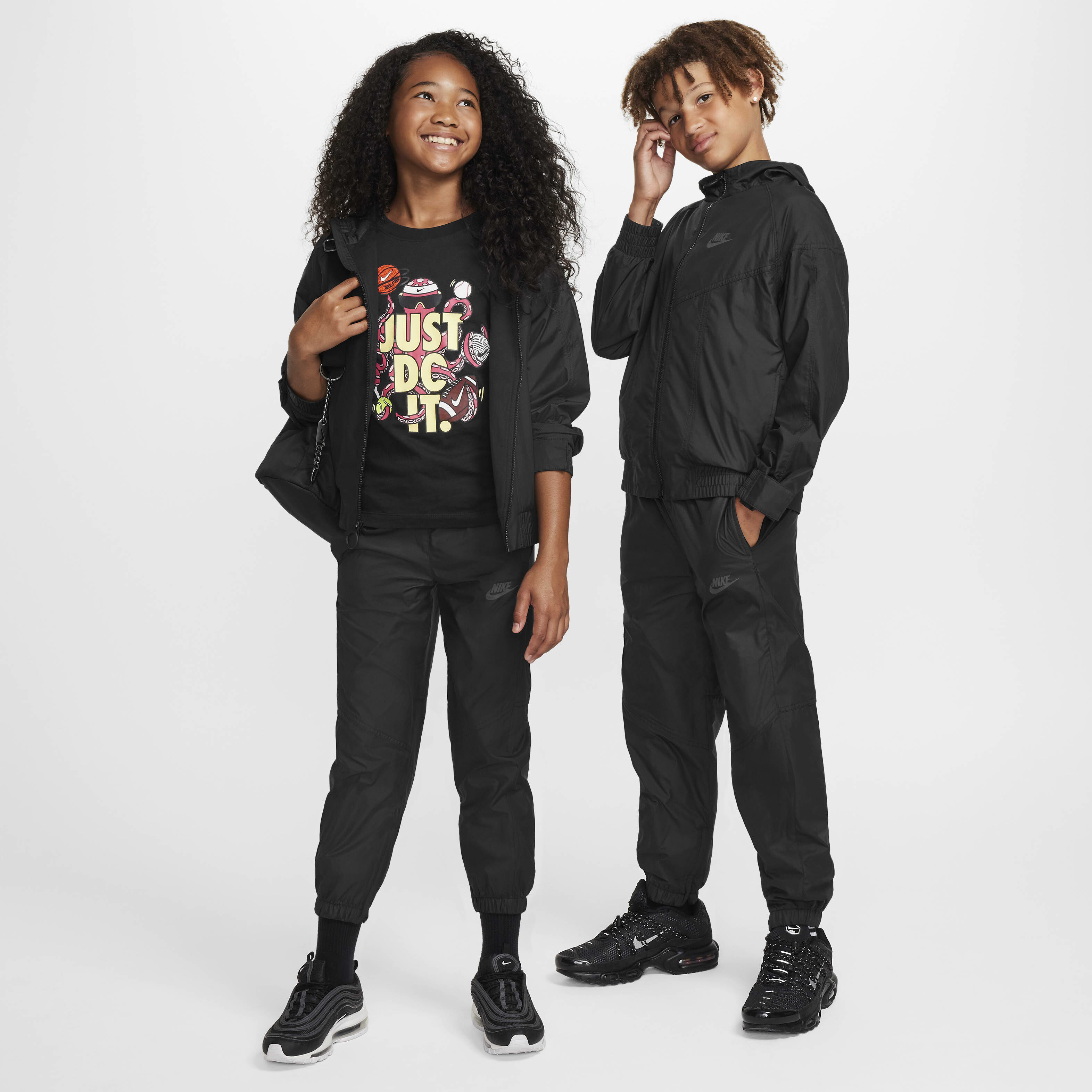 Nike Sportswear Windrunner EasyOn image number 6