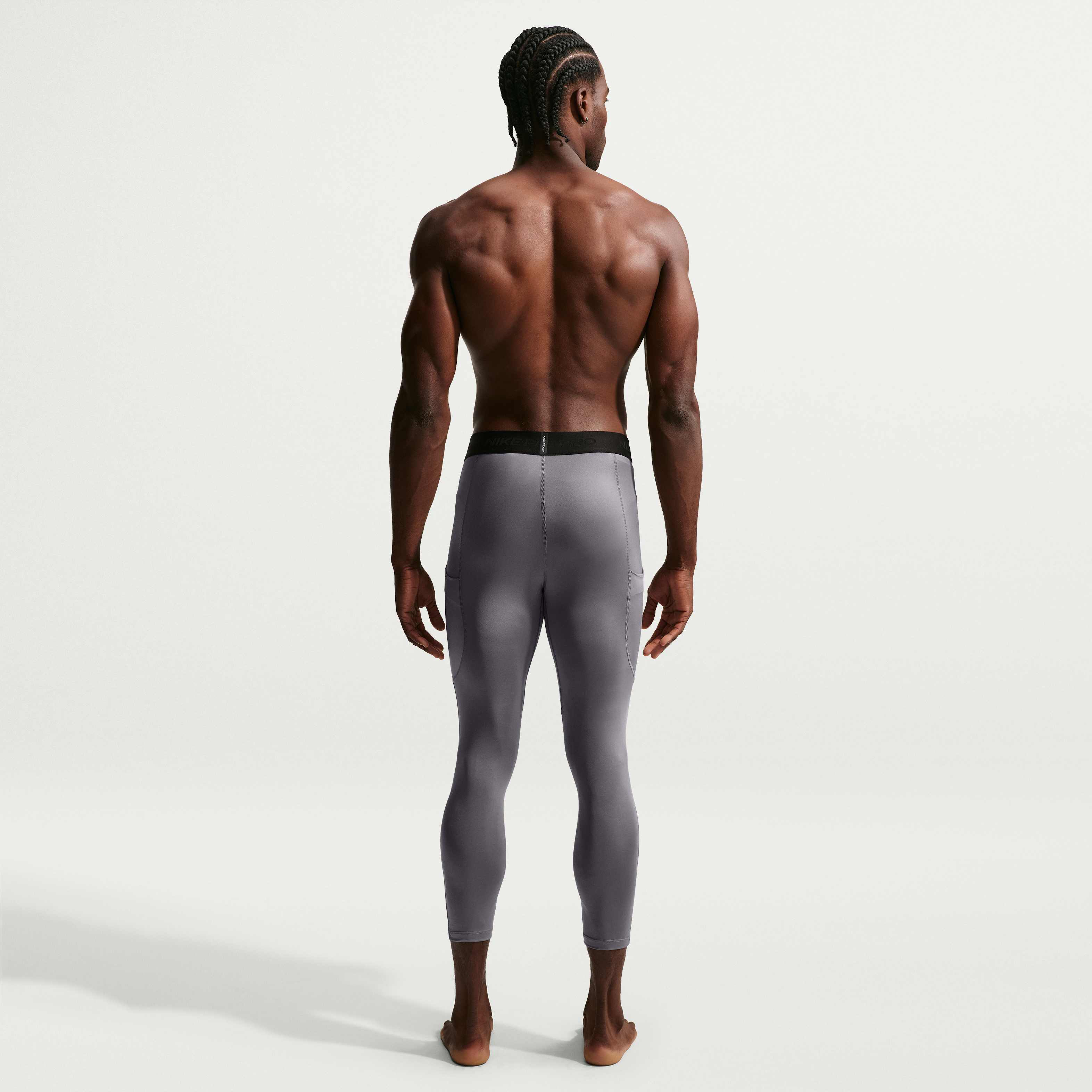 Nike Pro image number 4