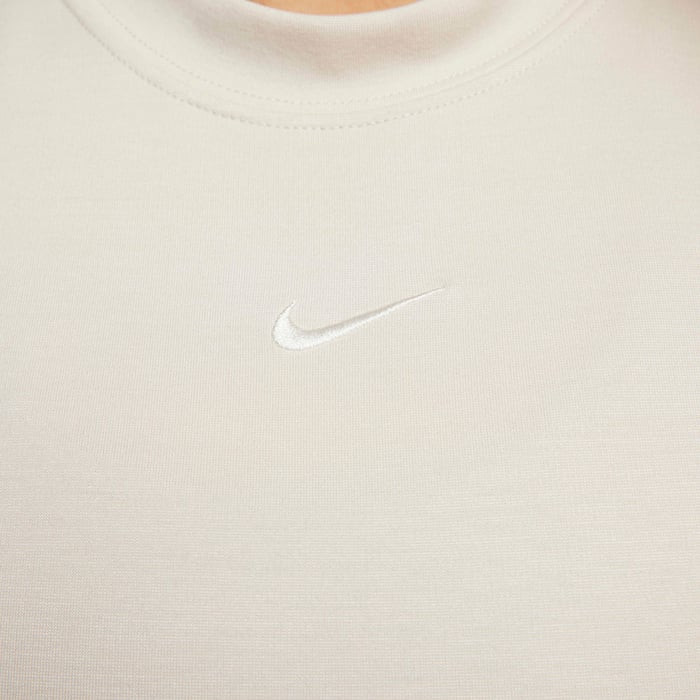 سبورتسوير ايسنشال فستان ميدي للنساء image number 3 سبورتسوير ايسنشال فستان ميدي للنساء image number 3