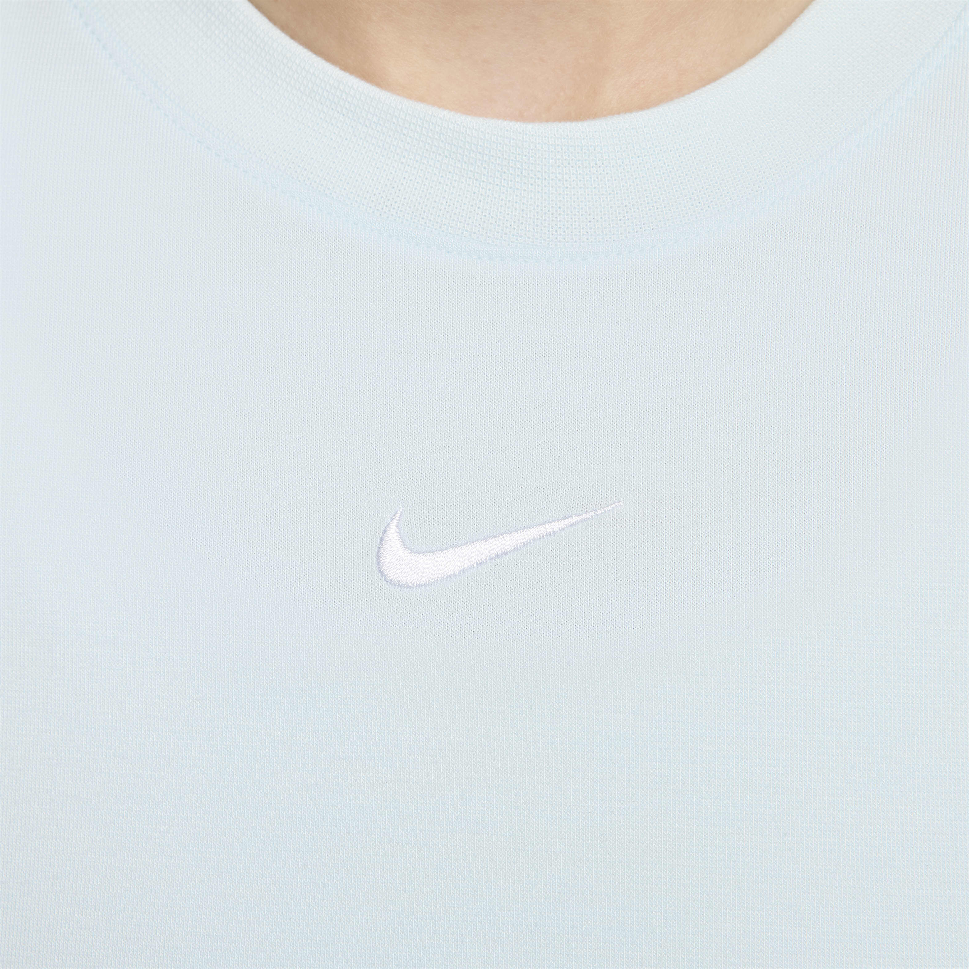 Nike Sportswear Essential image number 3