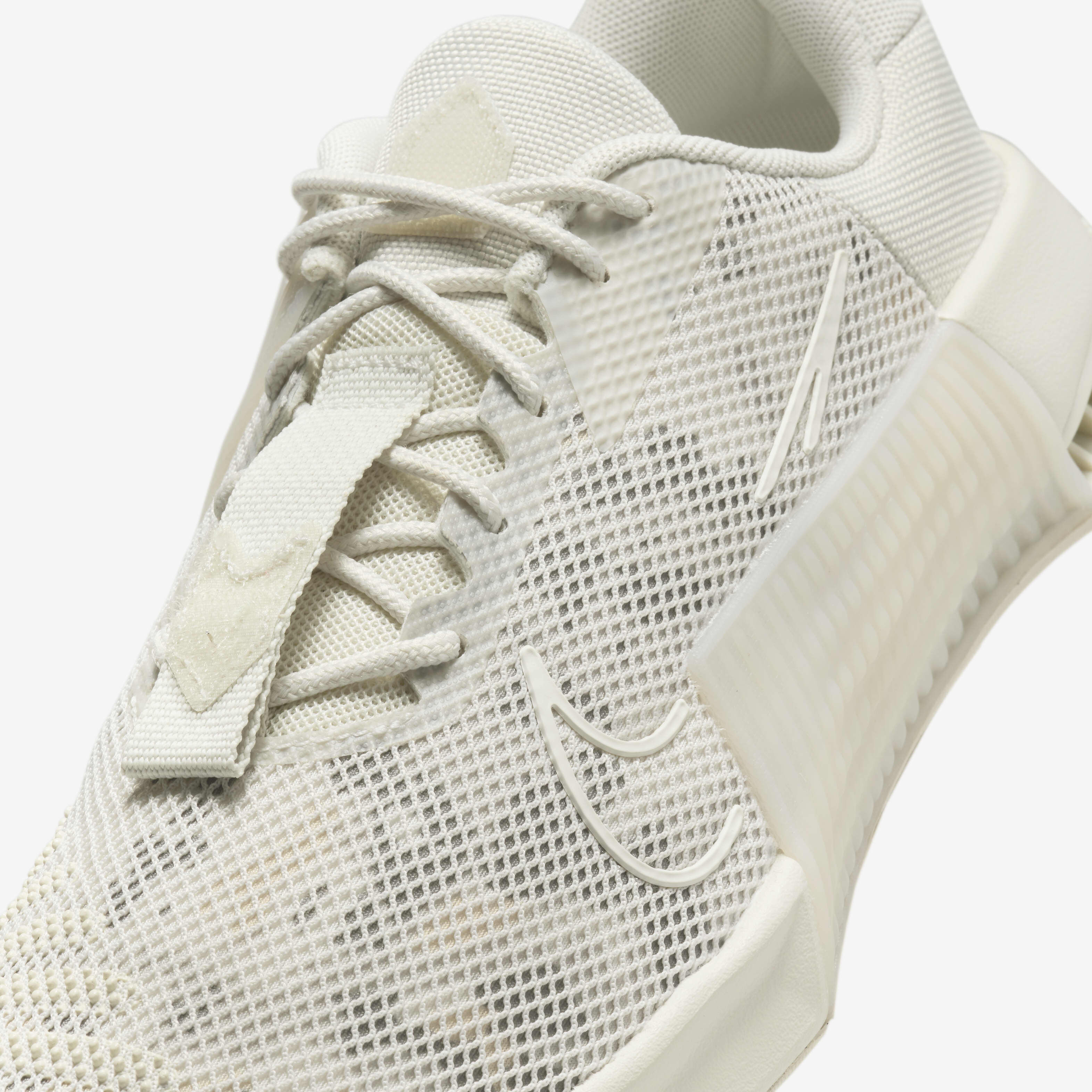 Nike metcon champagne online