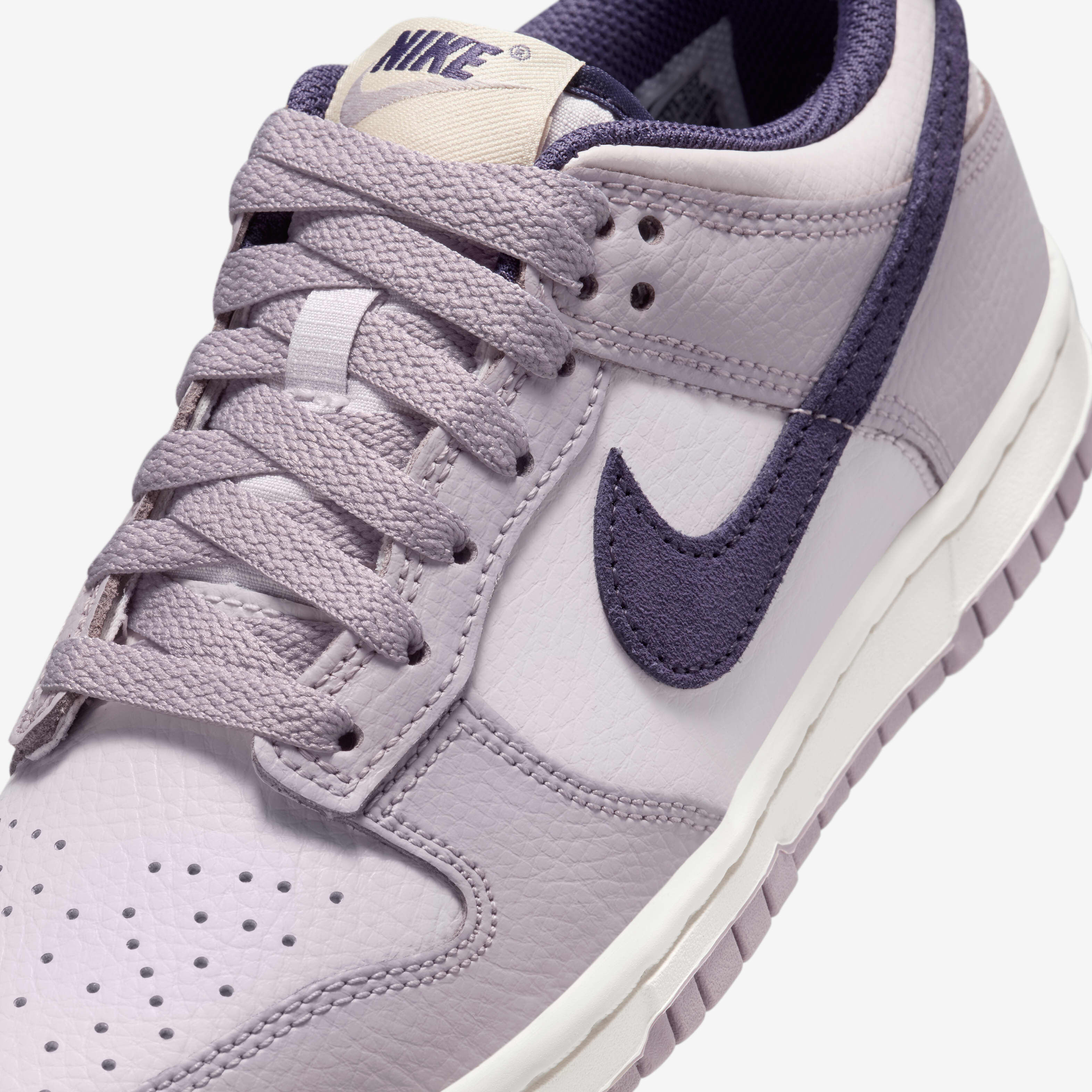 Nike Dunk Low image number 6