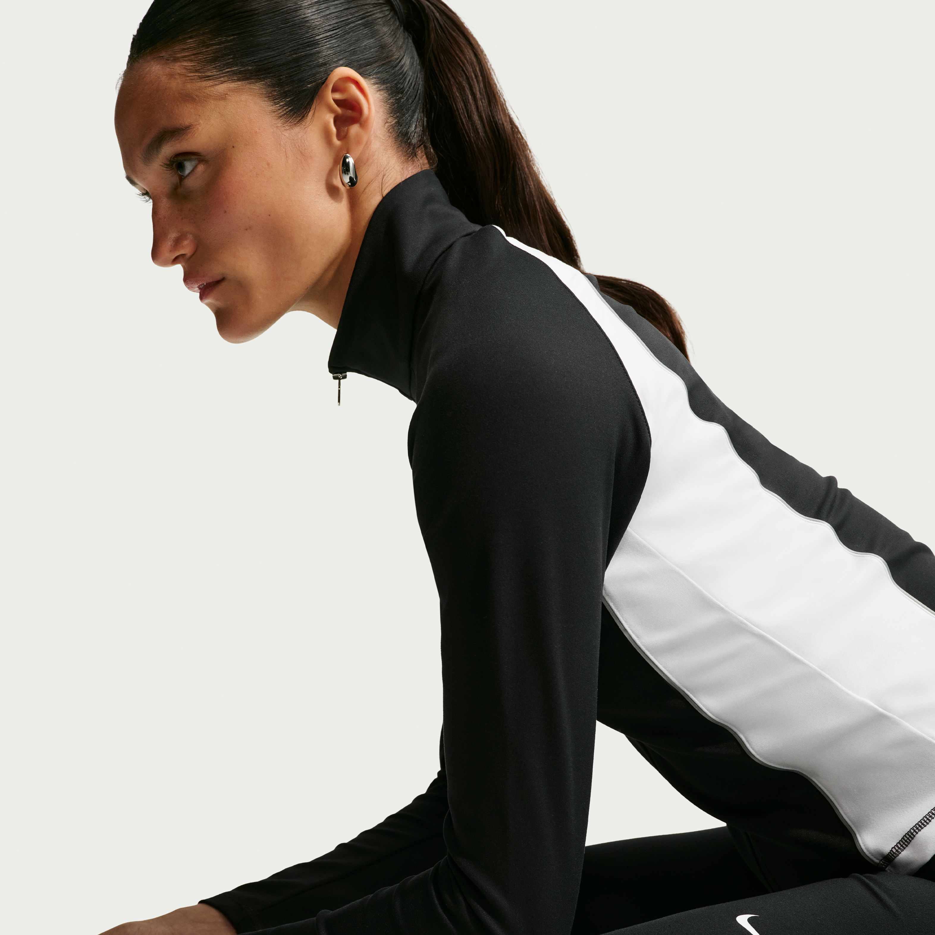 Nike Sportswear image number 2