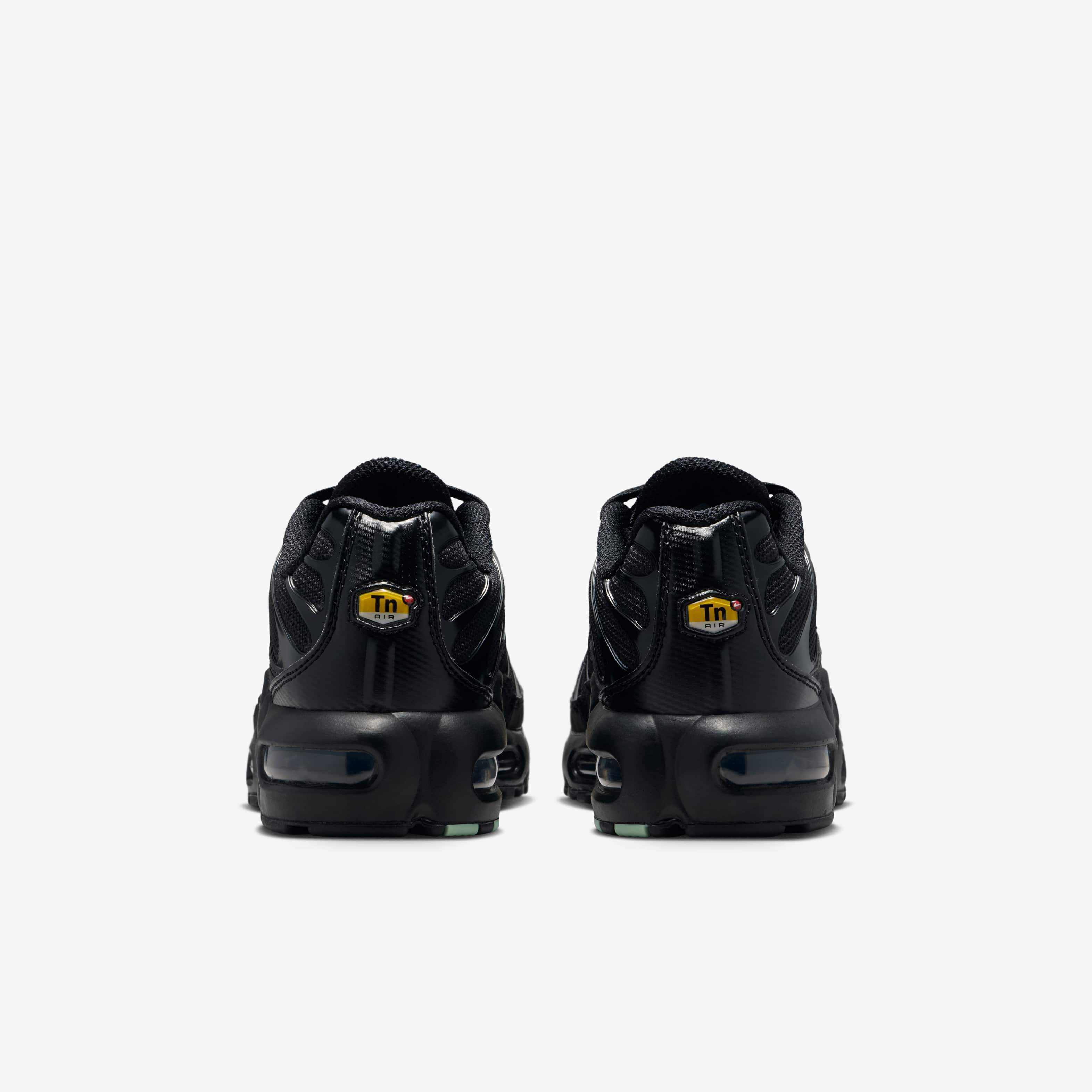 Nike Air Max Plus image number 5
