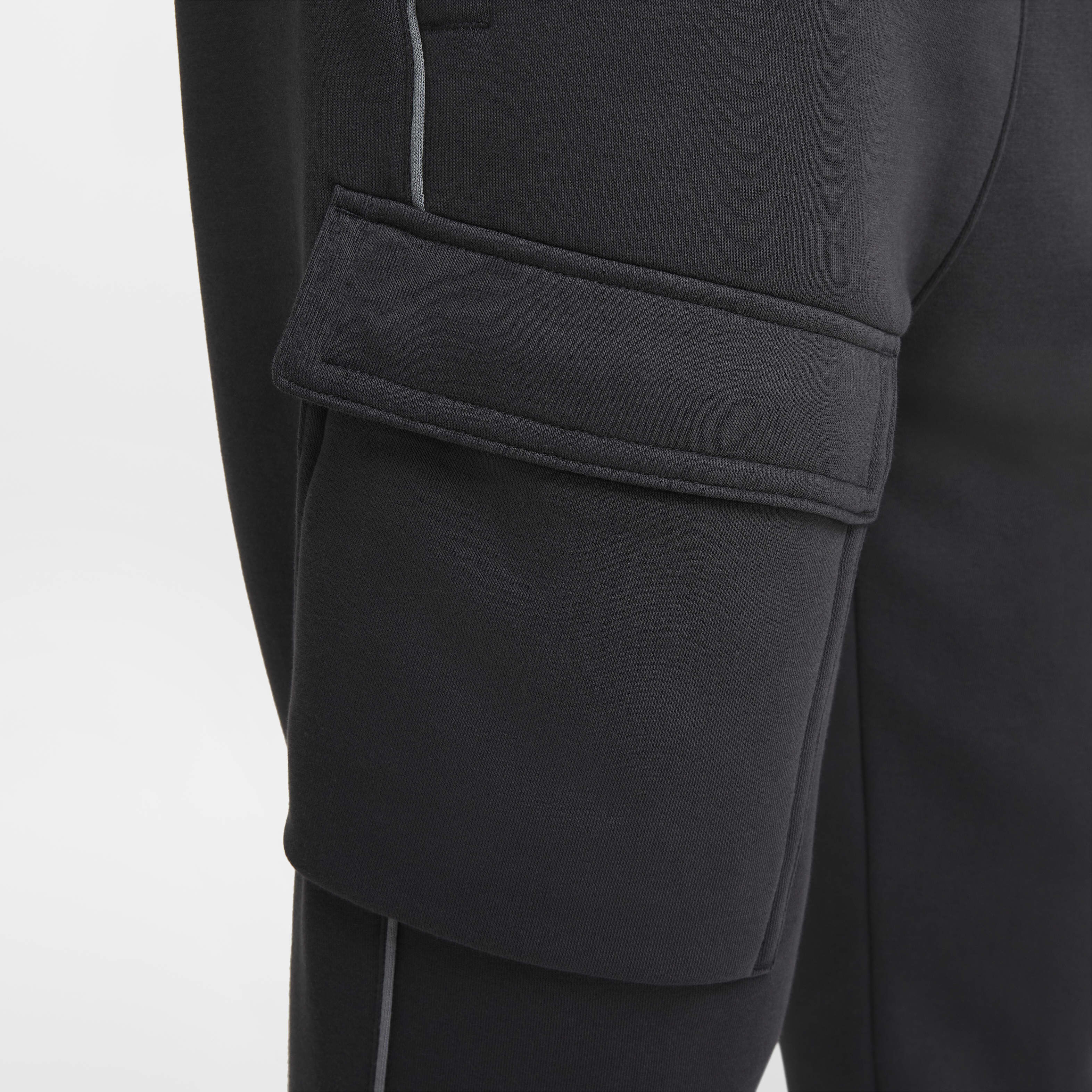 Buy Nike Air Men s Fleece Cargo Trousers Nike UAE Official