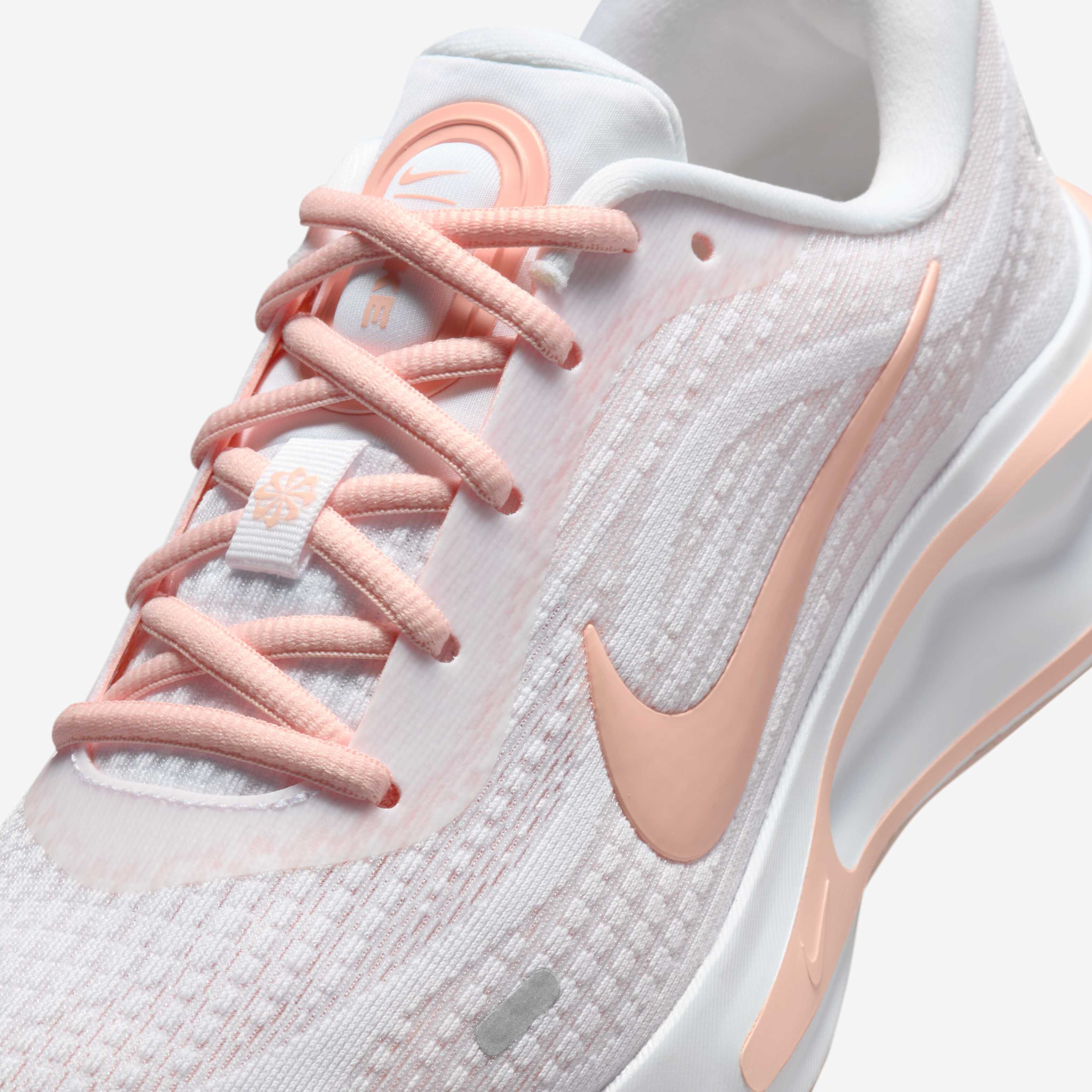 Nike Journey Run image number 6