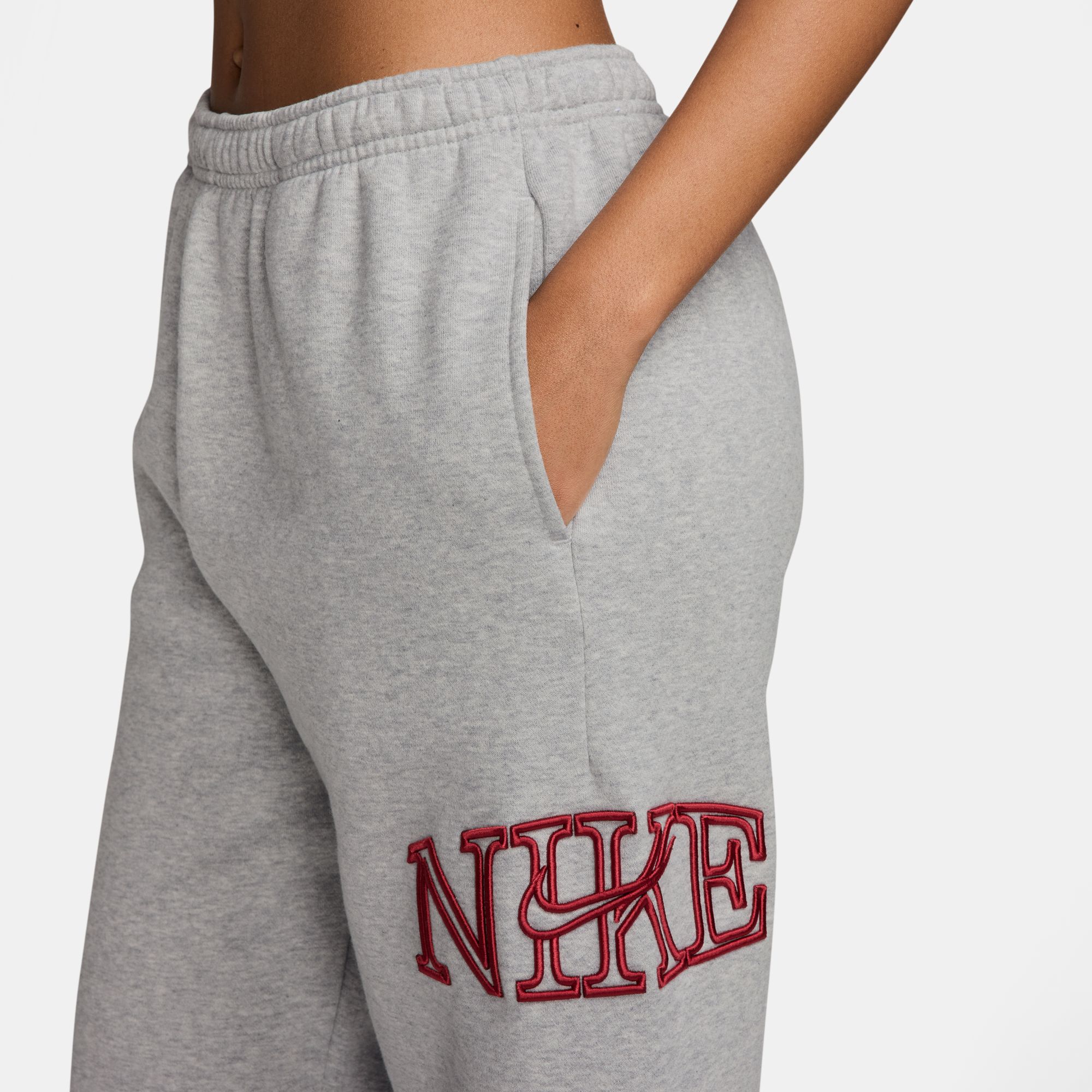 Nike Studio Fleece Medium Weight image number 2