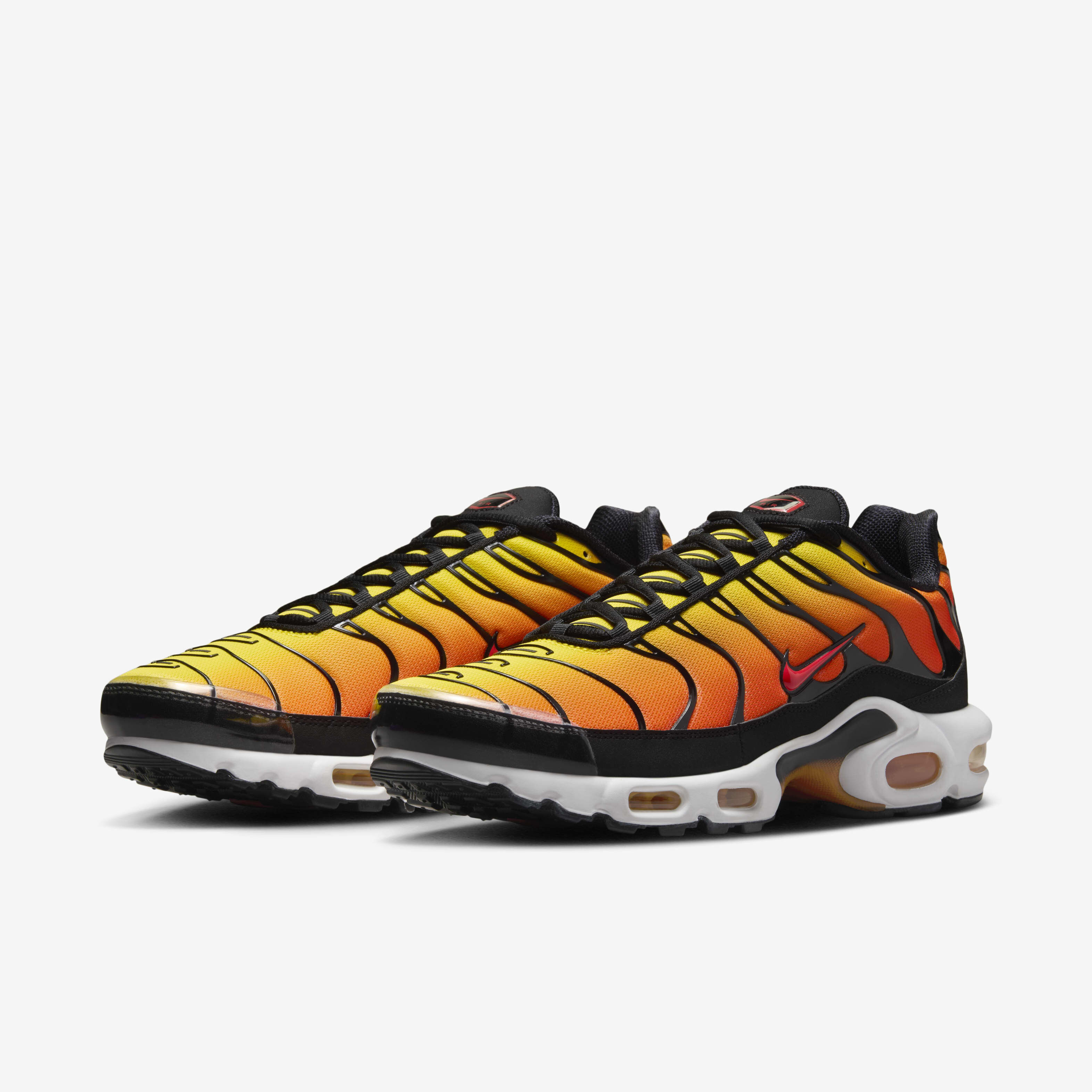 Nike Air Max Plus image number 4