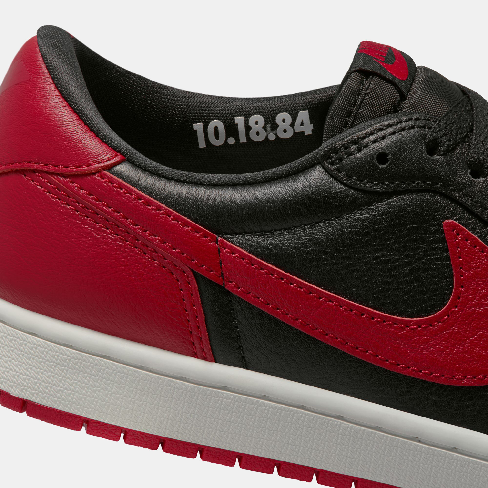 Air Jordan 1 Retro Low OG "Banned" image number 12