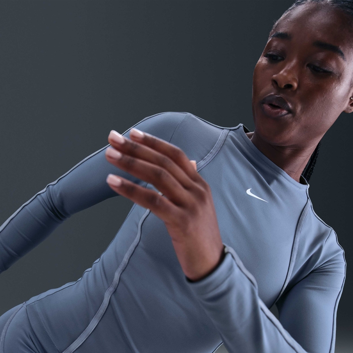 Nike One Fitted image number 2 Nike One Fitted image number 2