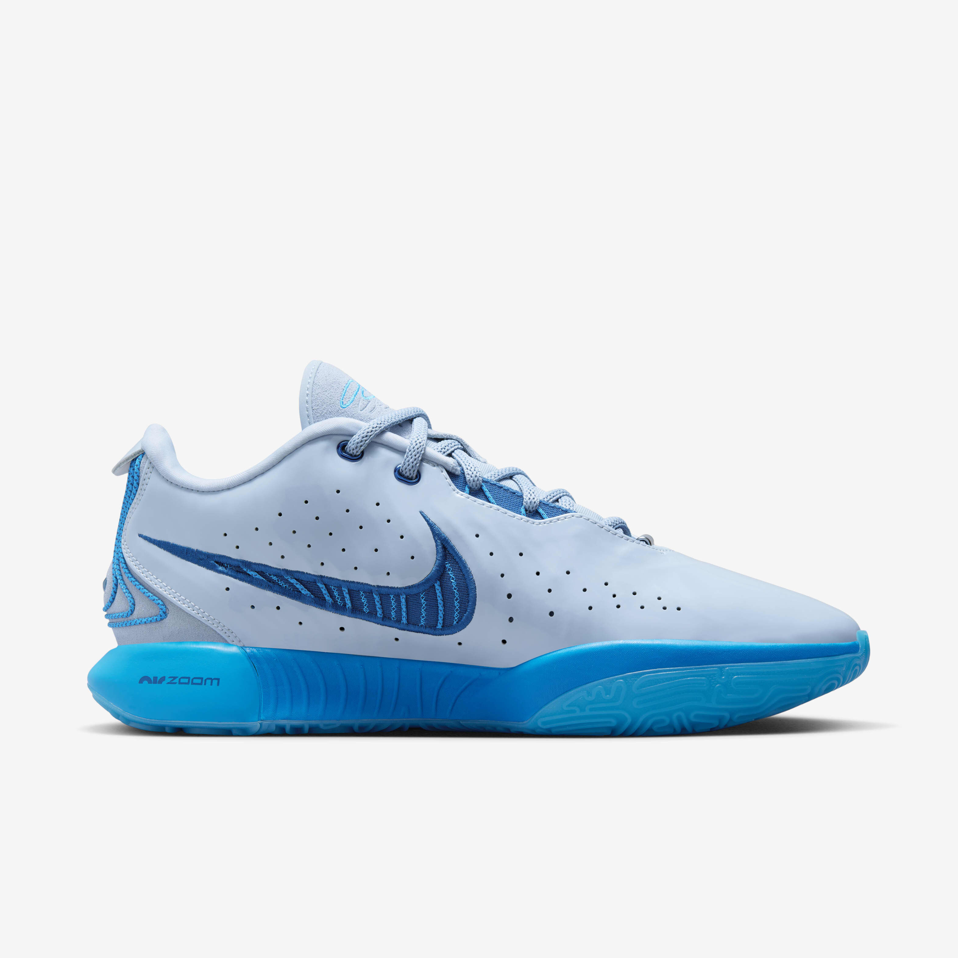 Youth basketball shoes lebron cheap