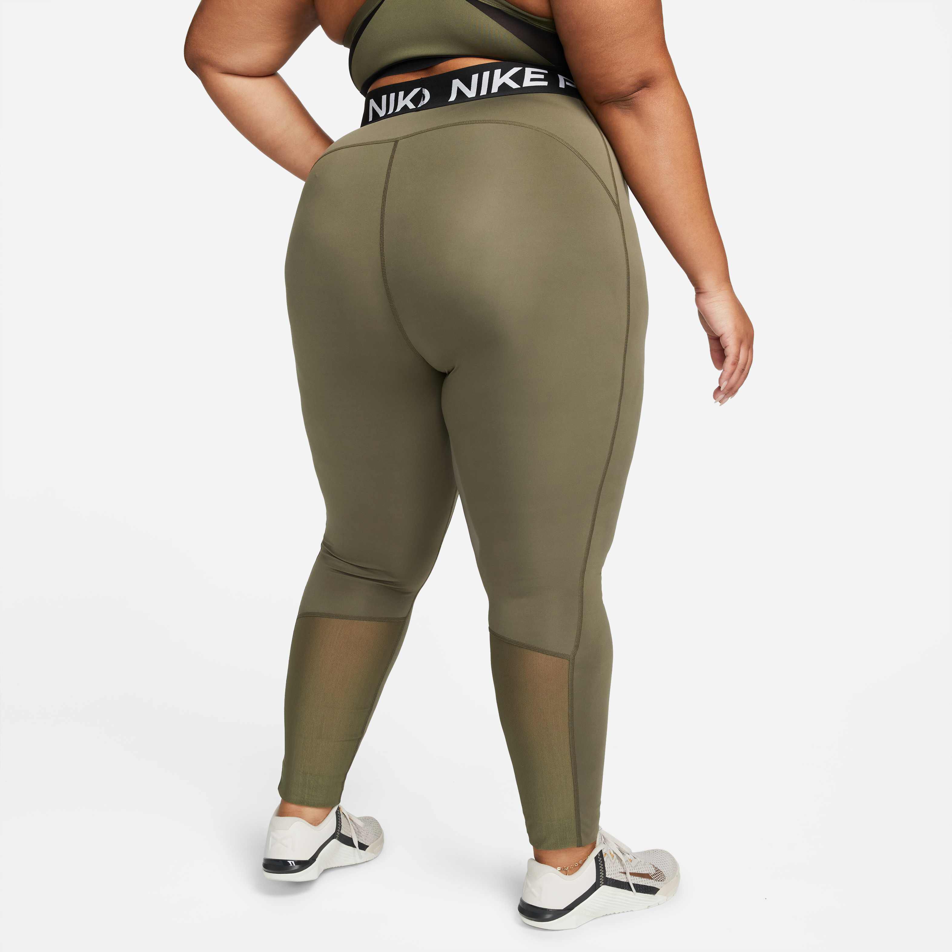 Nike Pro 365 image number 1