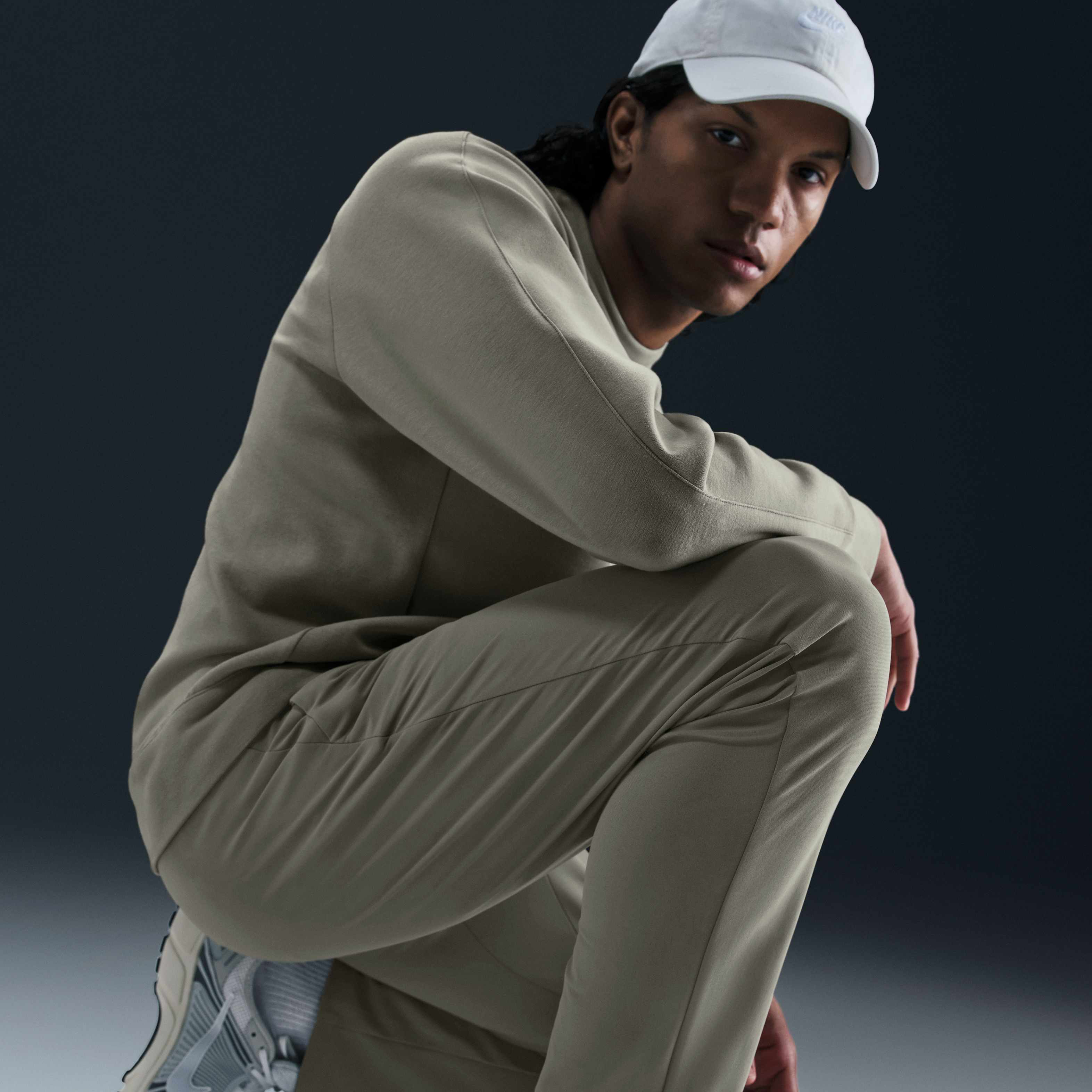 Nike 24.7 PerfectStretch image number 4