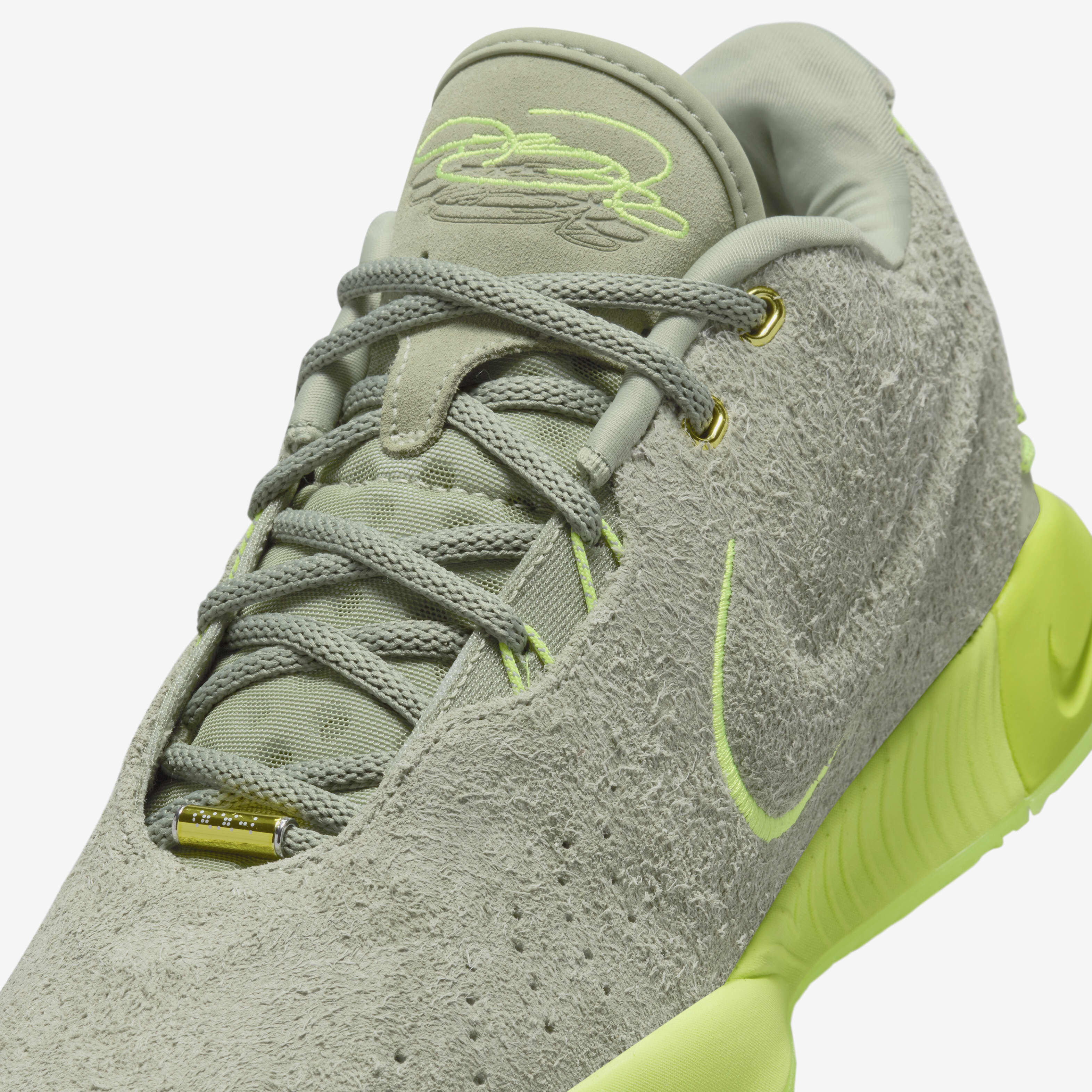 ليبرون XXI image number 6