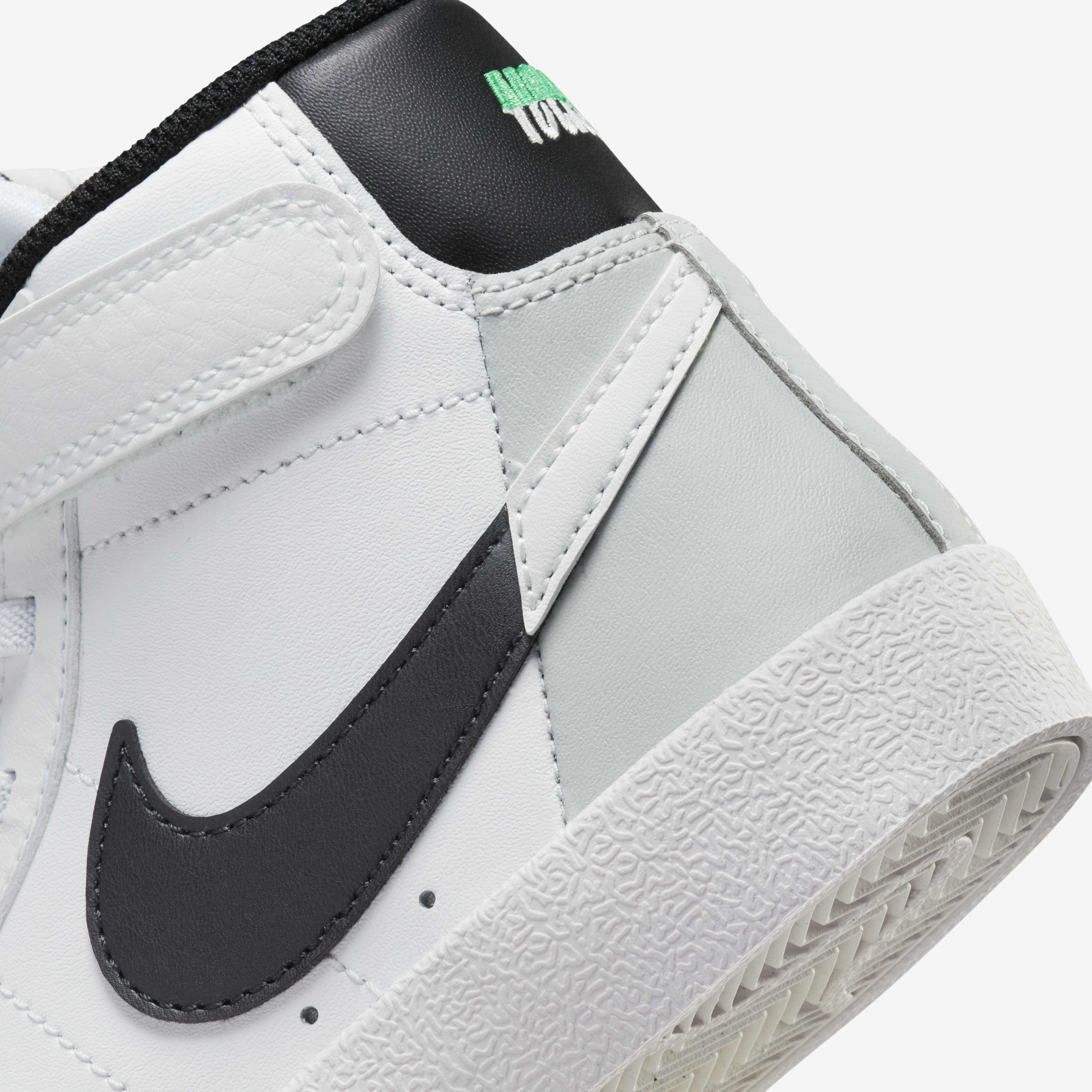 Nike Blazer Mid '77 SE image number 7