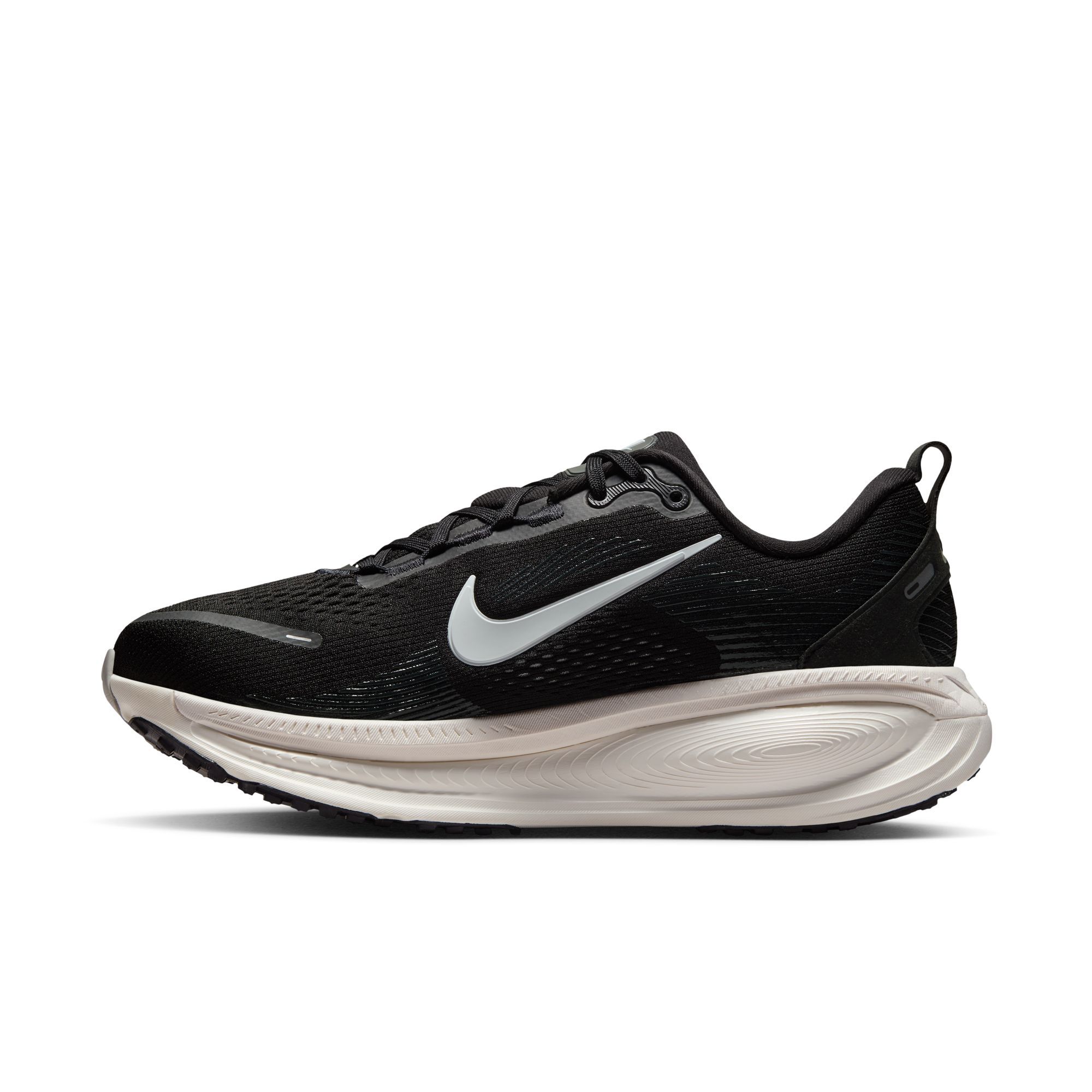 Nike Vomero 18 image number 4