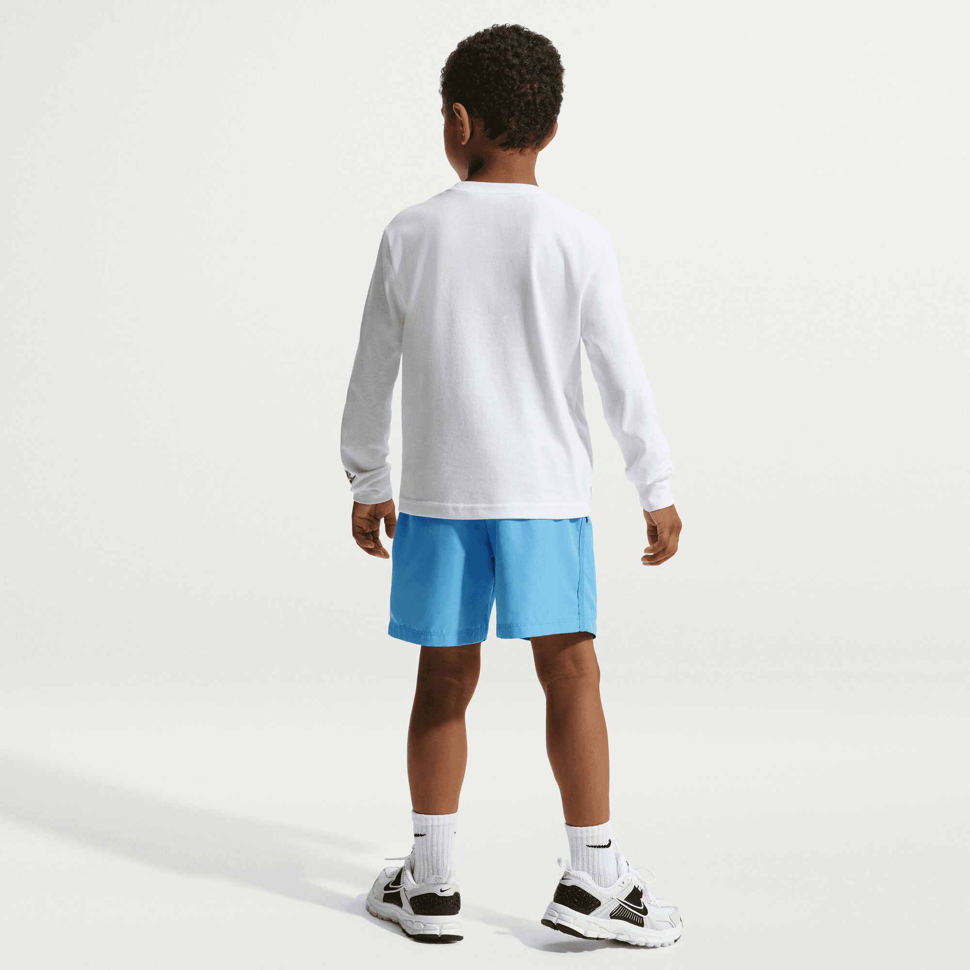 Nike image number 1