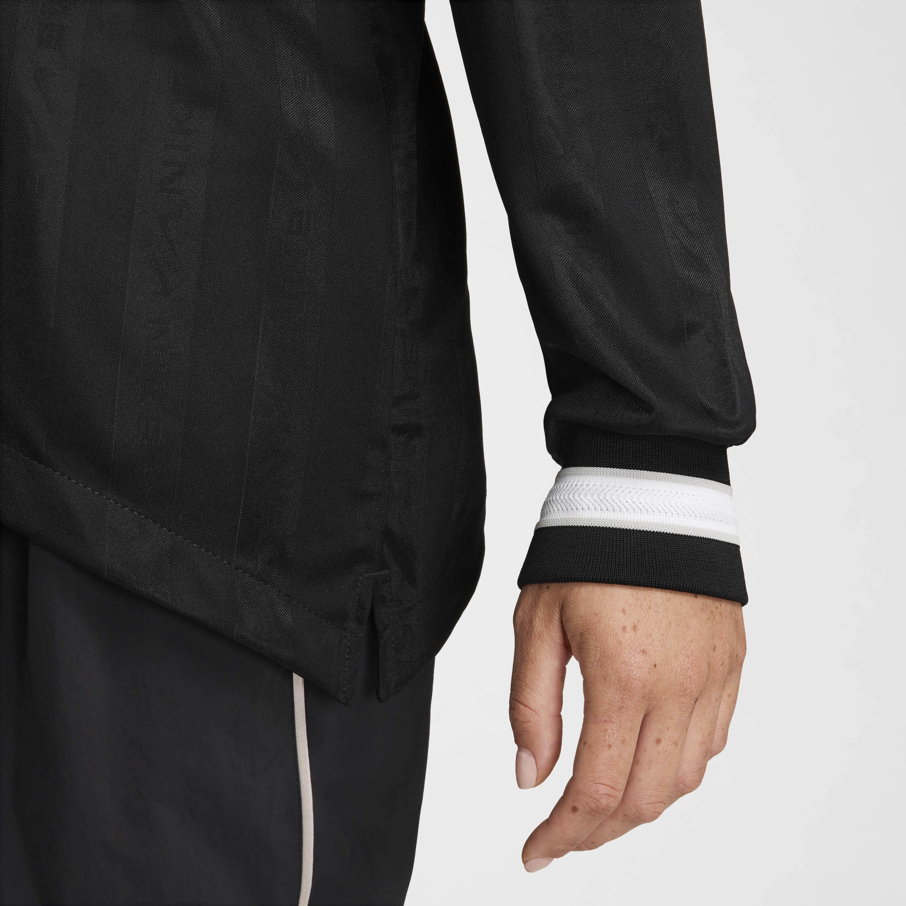 نايكي سبورتسوير كوليكشن image number 3