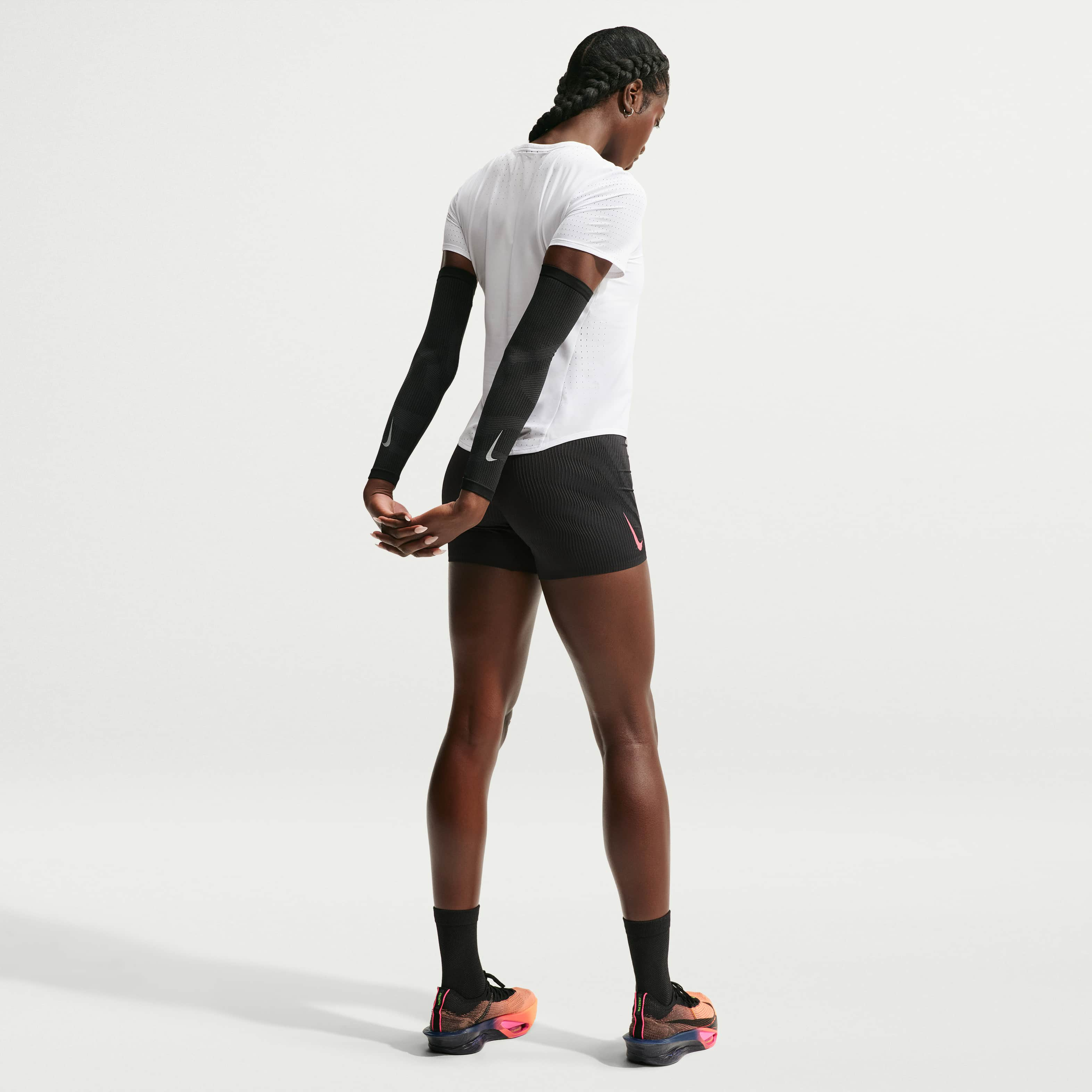 Nike AeroSwift image number 9