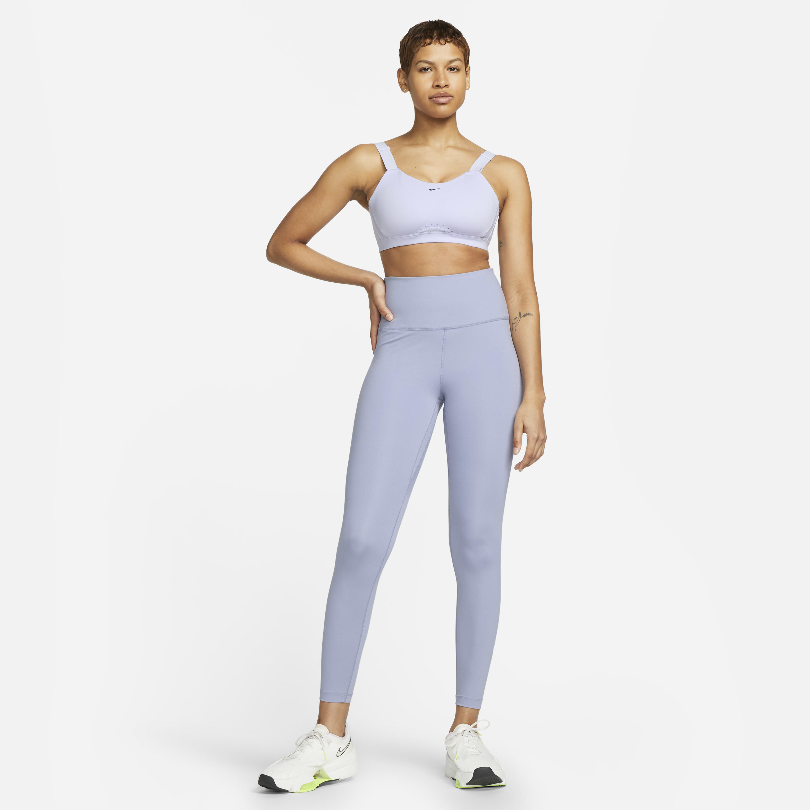 نايكي ألفا image number 8