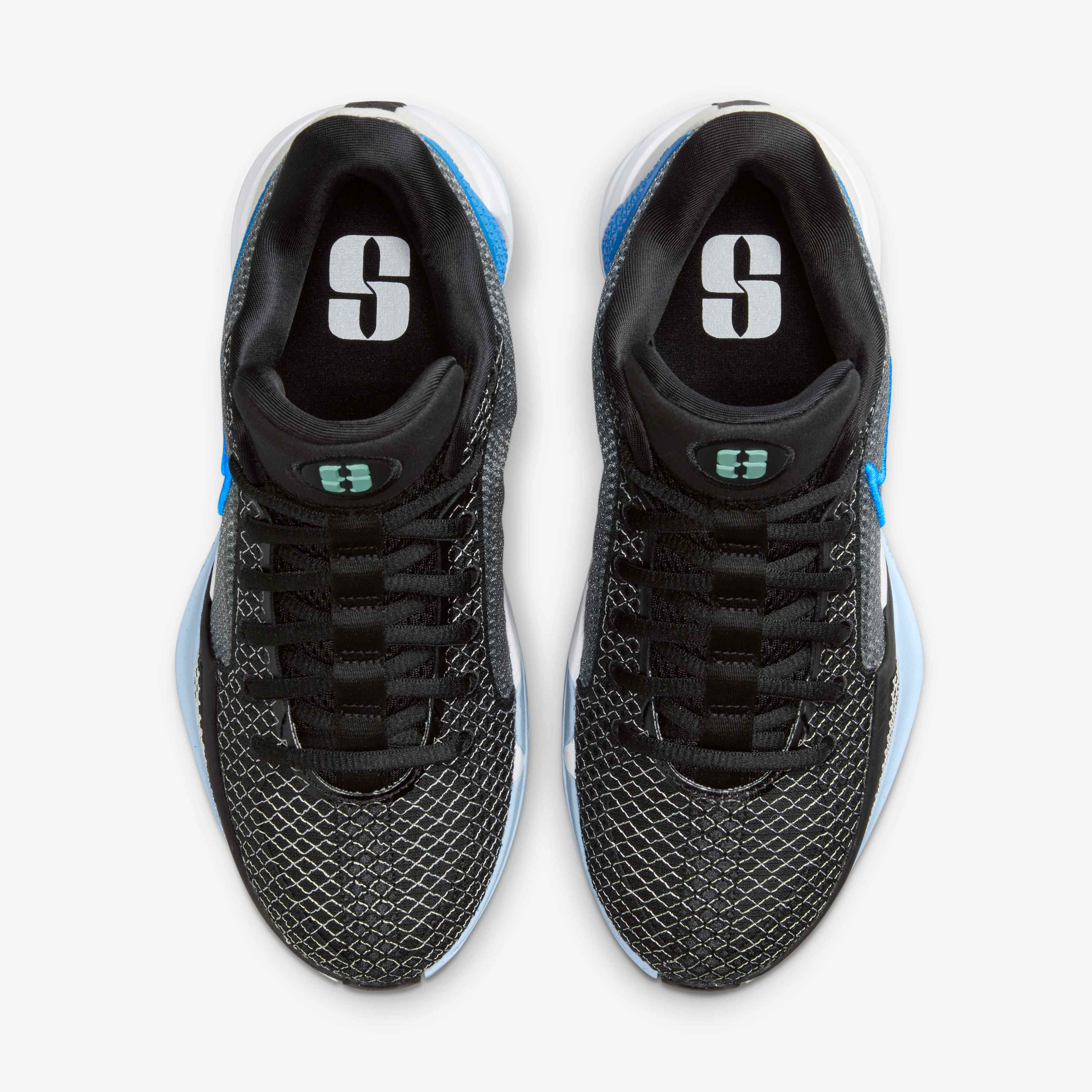 Sabrina 1 'Family Bonds' image number 3