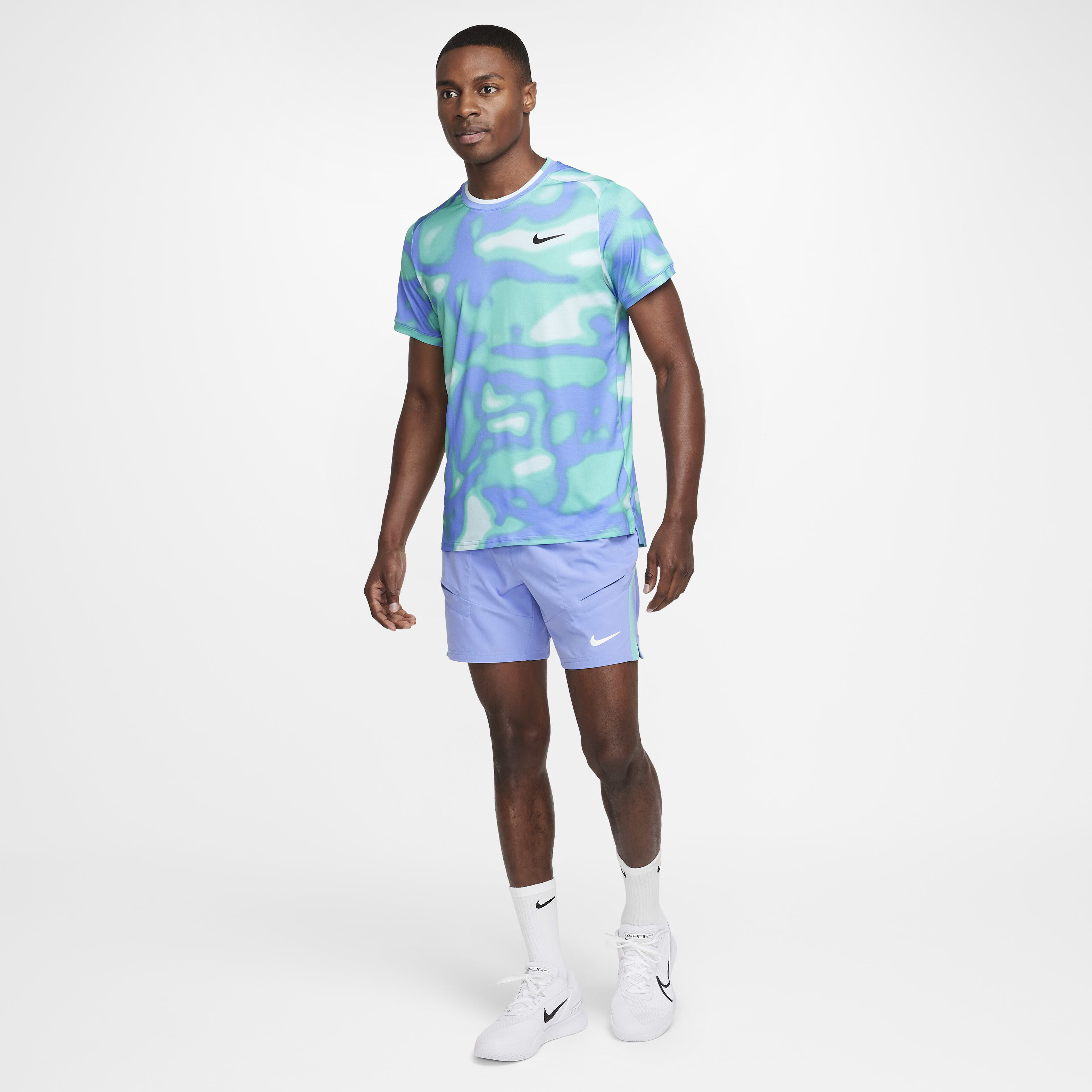 NikeCourt Advantage image number 6