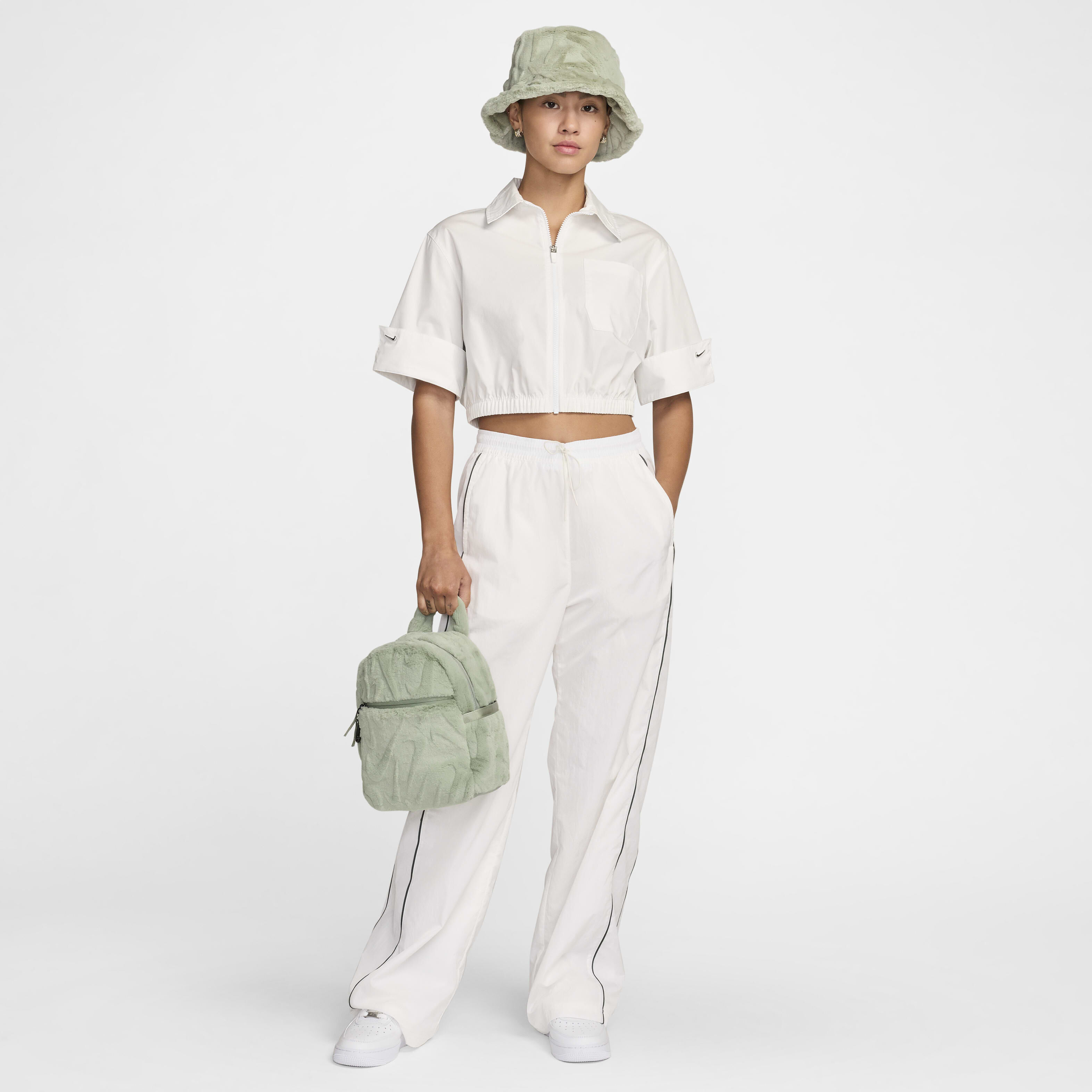 نايكي سبورتسوير فيوتشرا image number 8