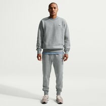 Nike Sportswear Club