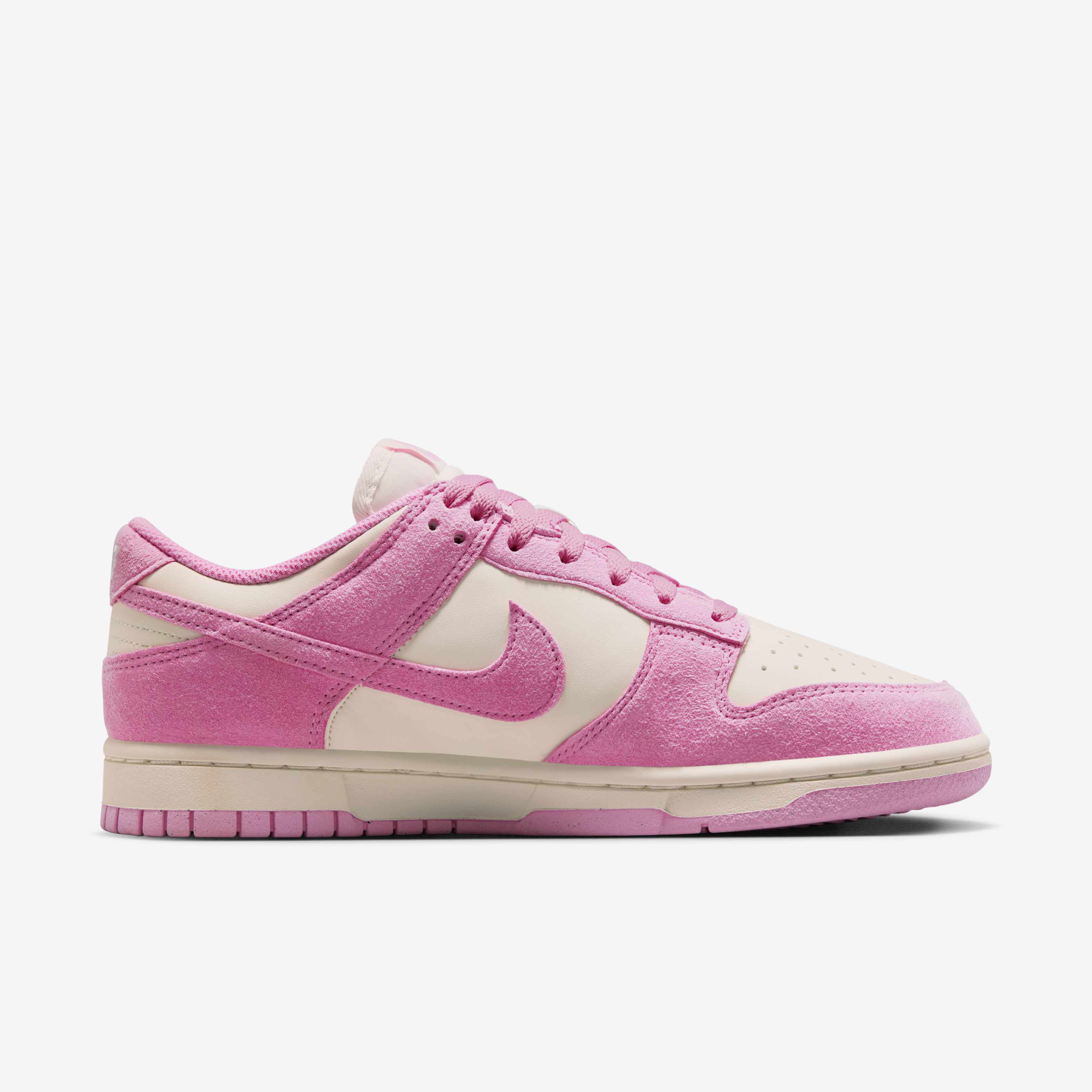 Nike Dunk Low image number 2
