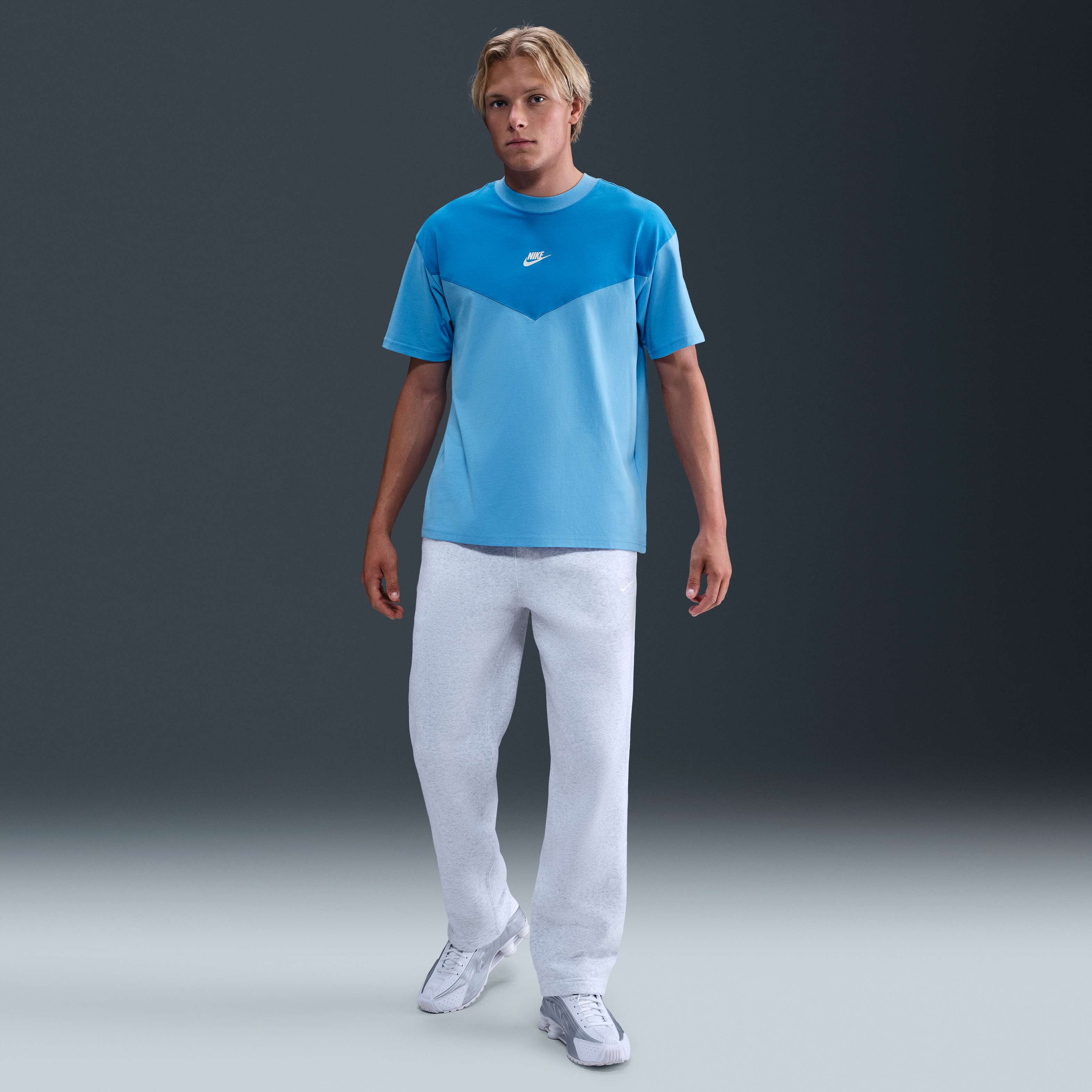 نايكي سبورتسوير image number 3