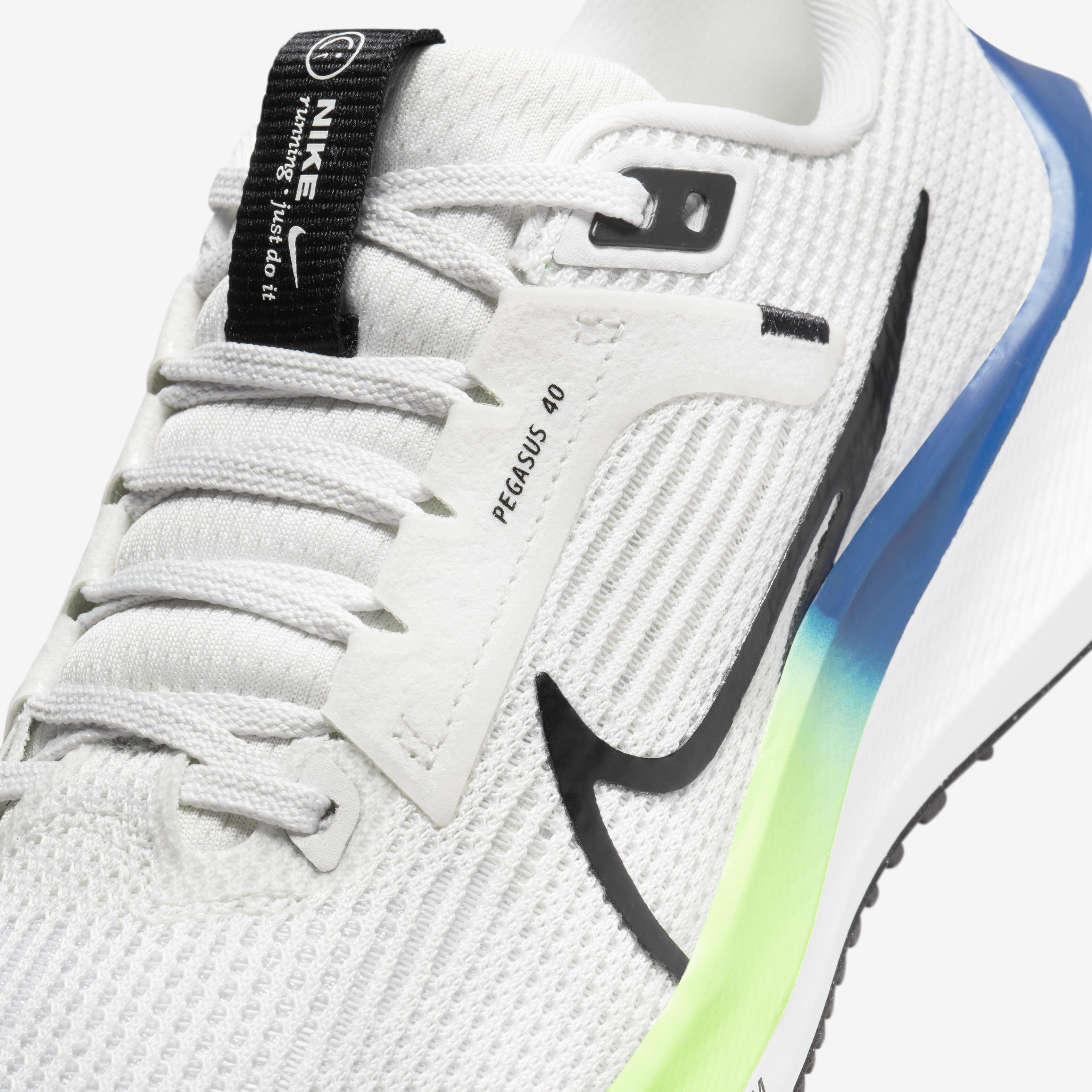 Nike Air Zoom Pegasus 40 image number 6