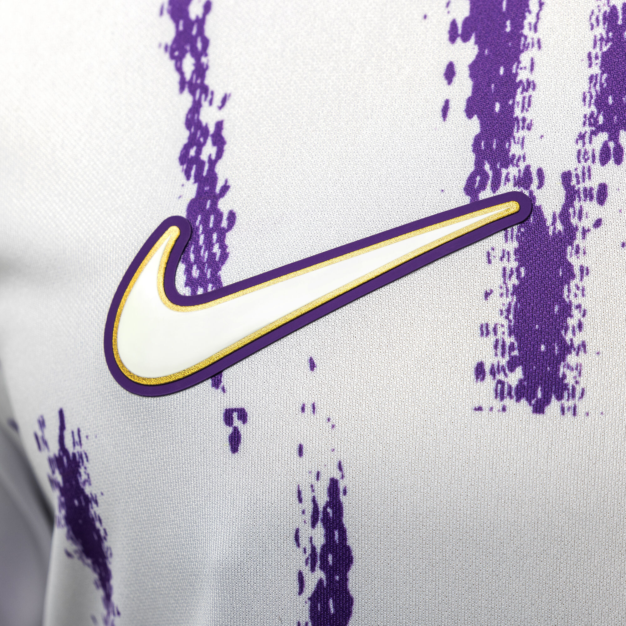 Al Ain F.C. 2024/25 Away Jersey image number 3
