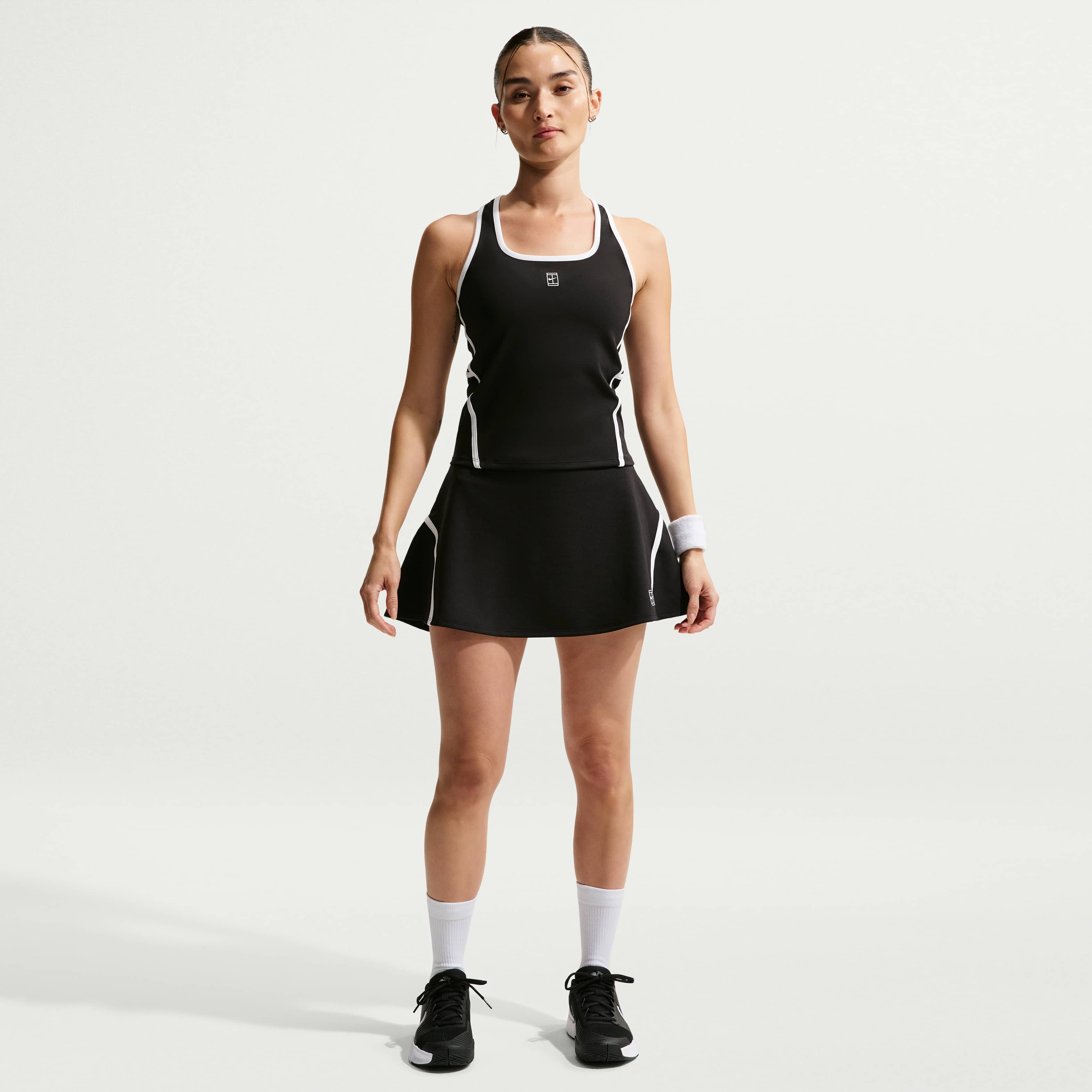 نايكي كورت ادفانتج image number 0