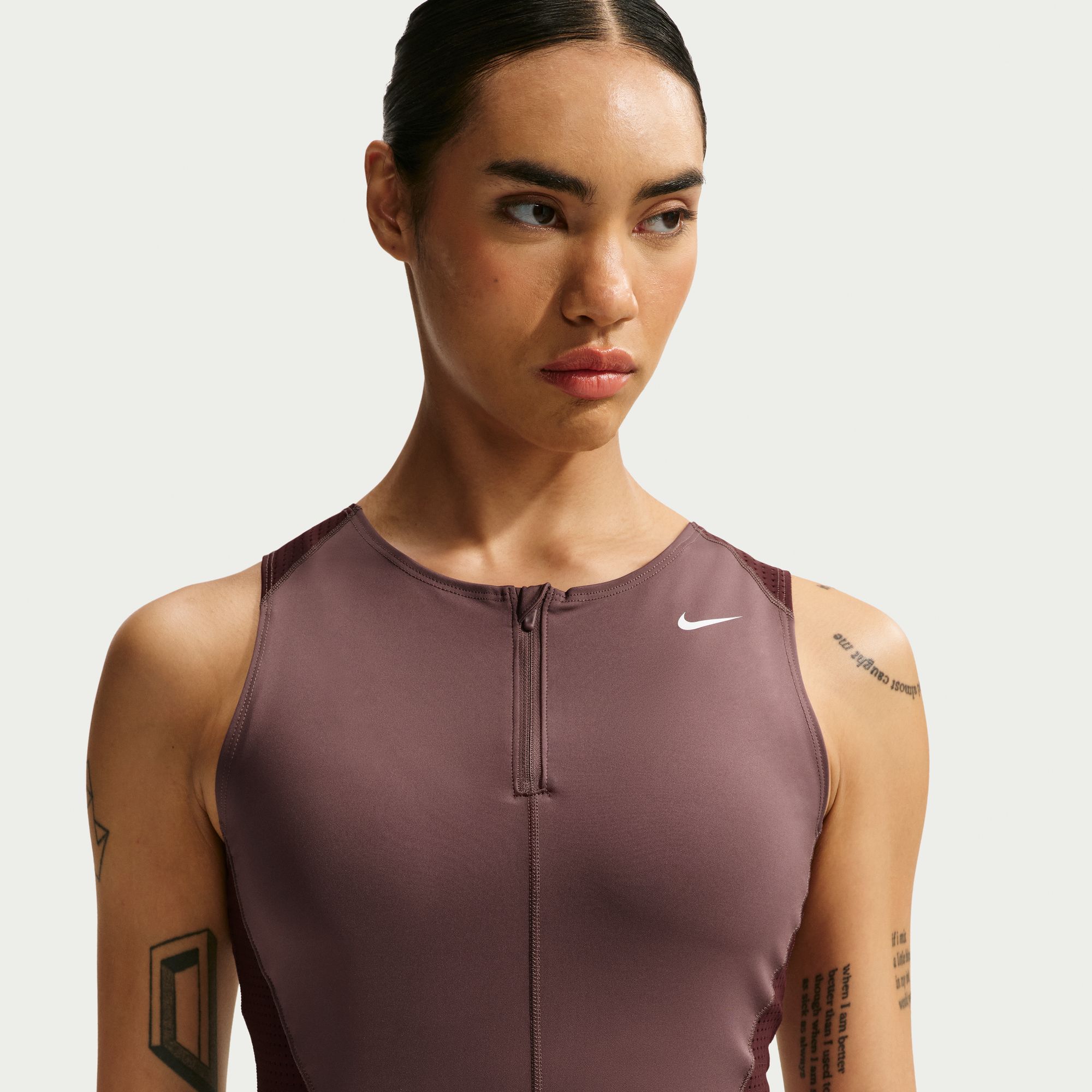 Nike Pro image number 2