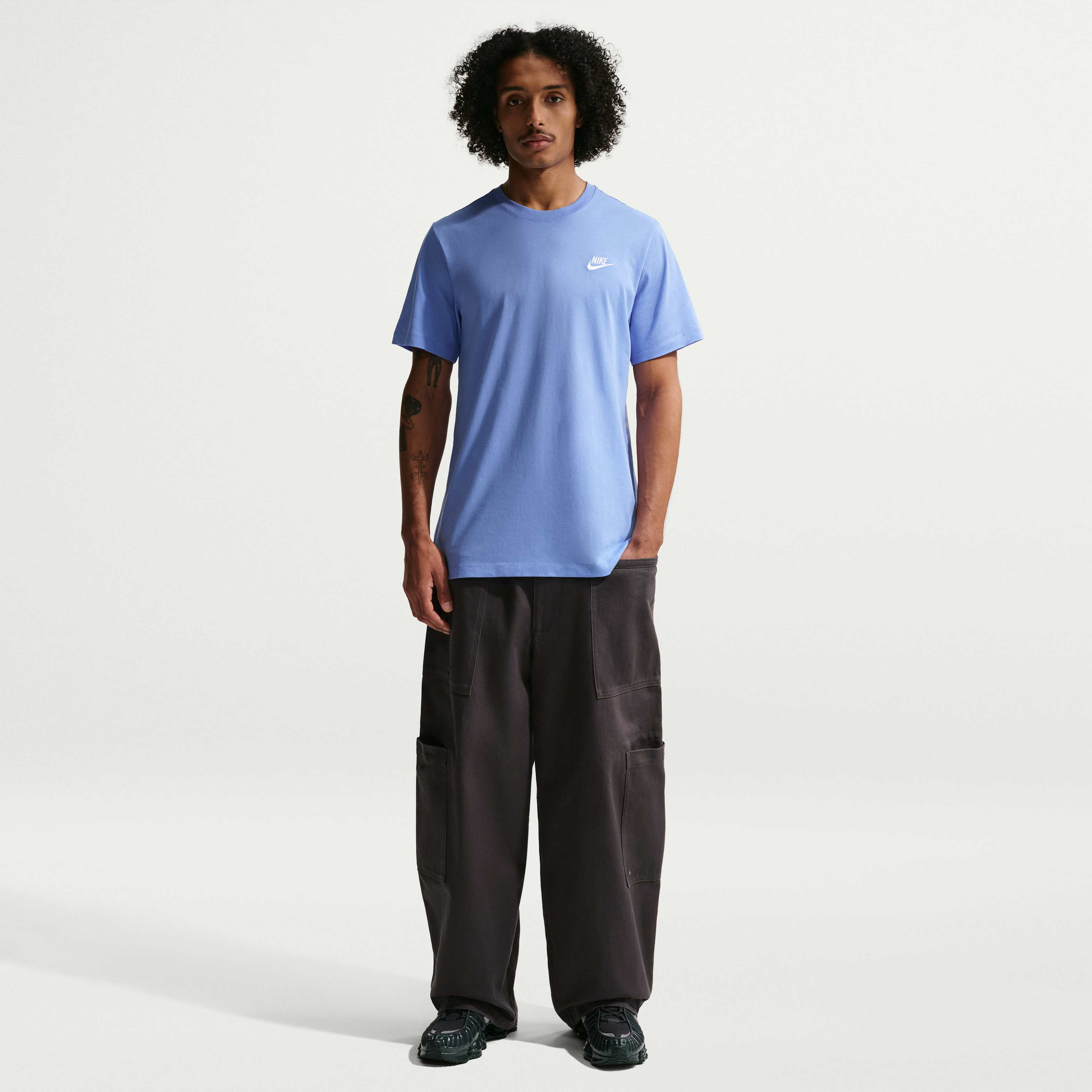 Nike Sportswear Club image number 3