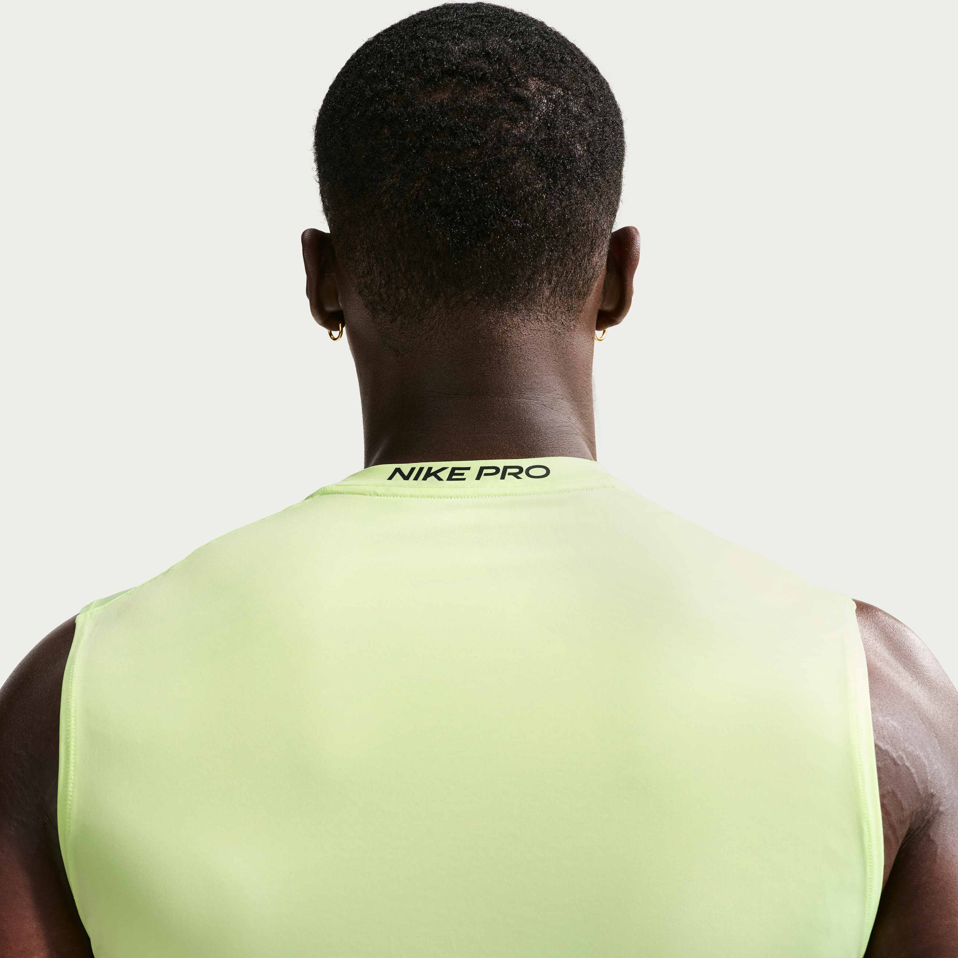Nike Pro image number 6