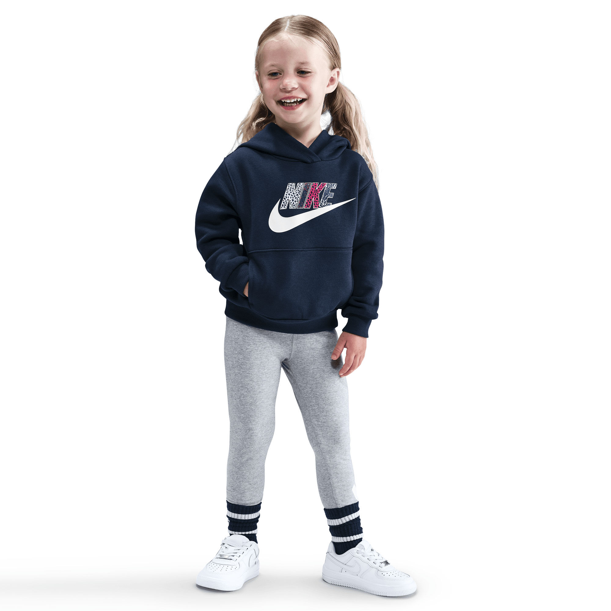 نايكي وايلد وورمث image number 1