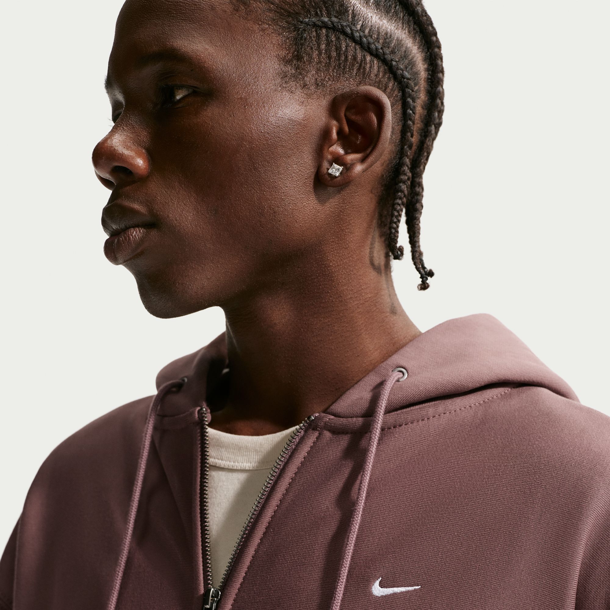 Nike Solo Swoosh image number 4