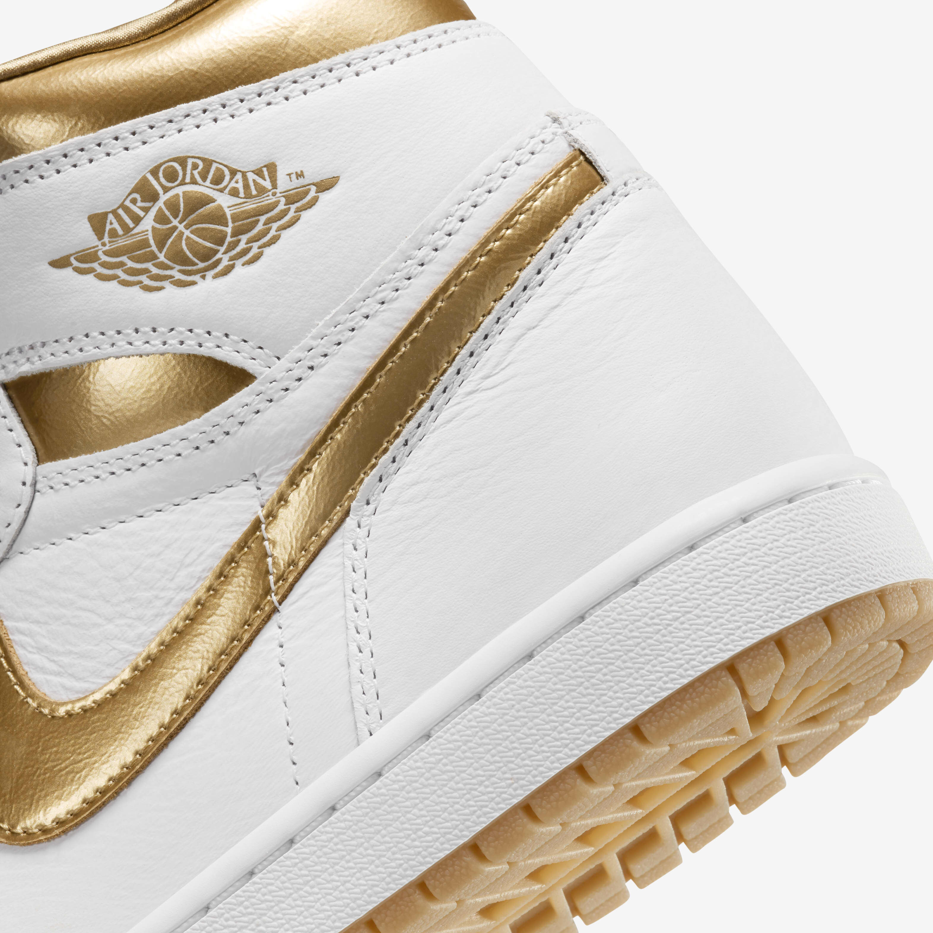 Buy Air Jordan 1 Retro High OG White and Gold Women s Shoes Nike UAE Official