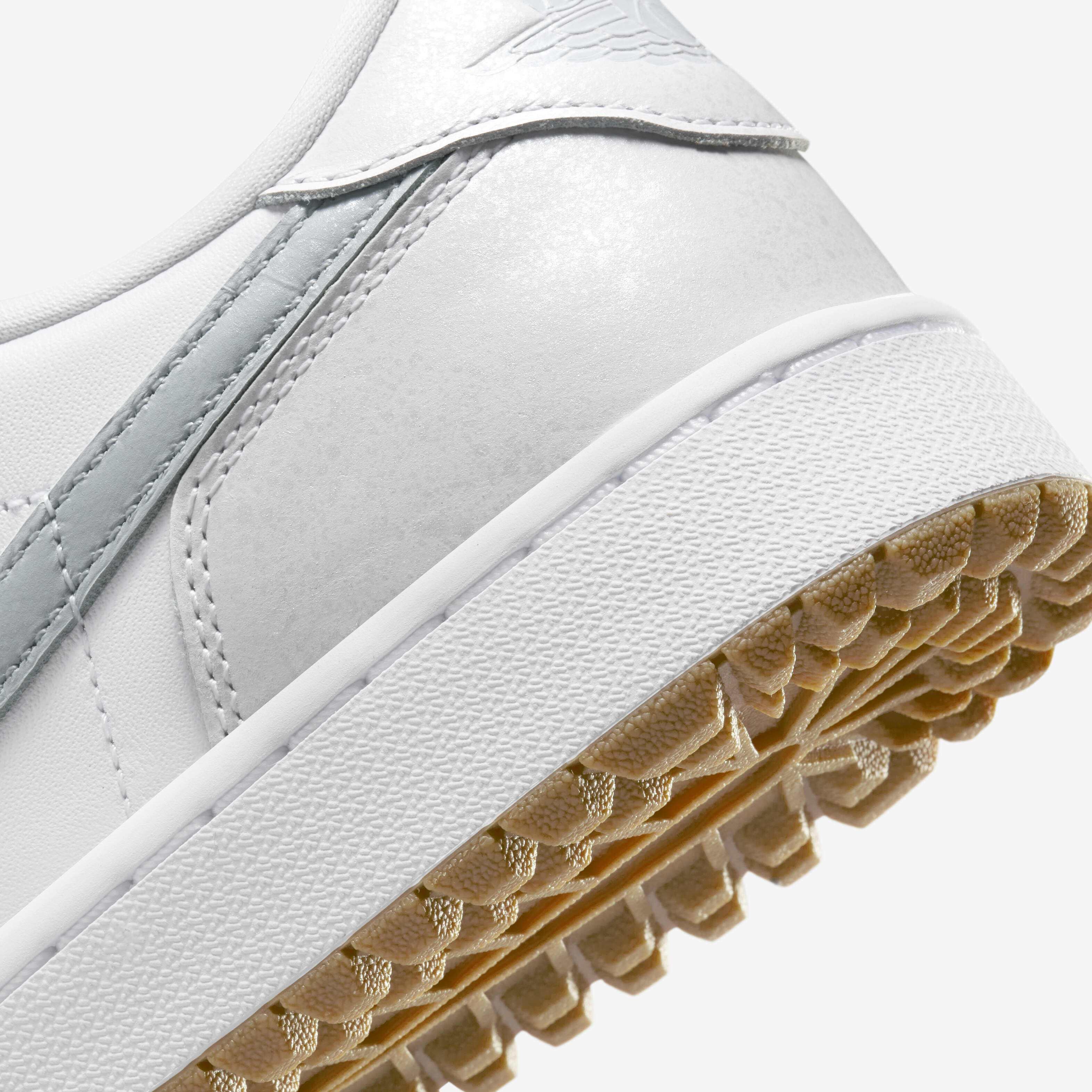 Jordan retro 1 pure platinum top