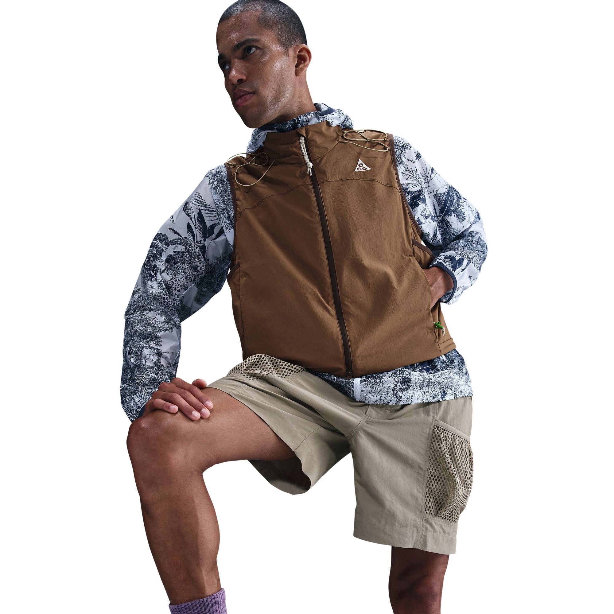 Nike ACG "Death Bloom" image number 6