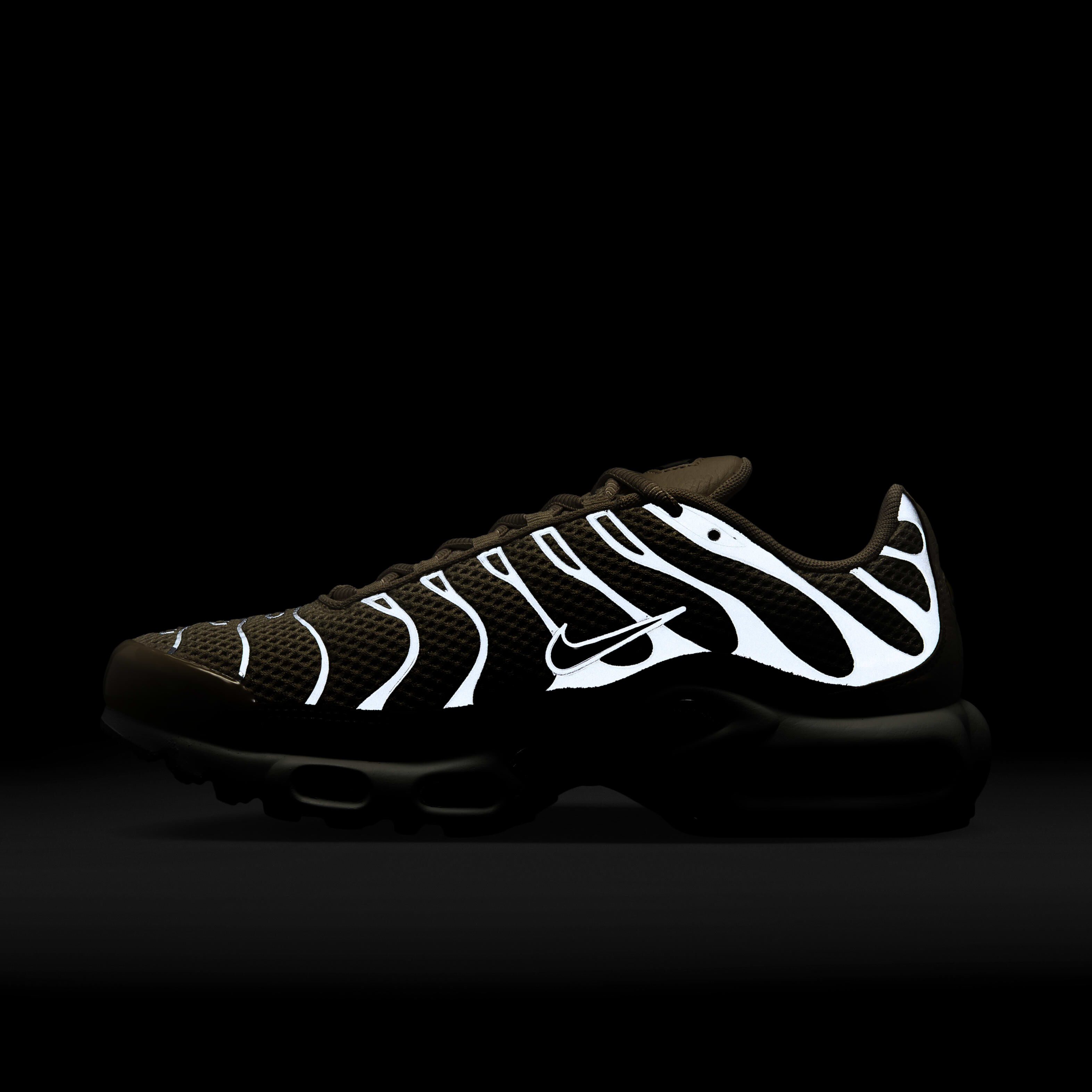 Nike Air Max Plus image number 11