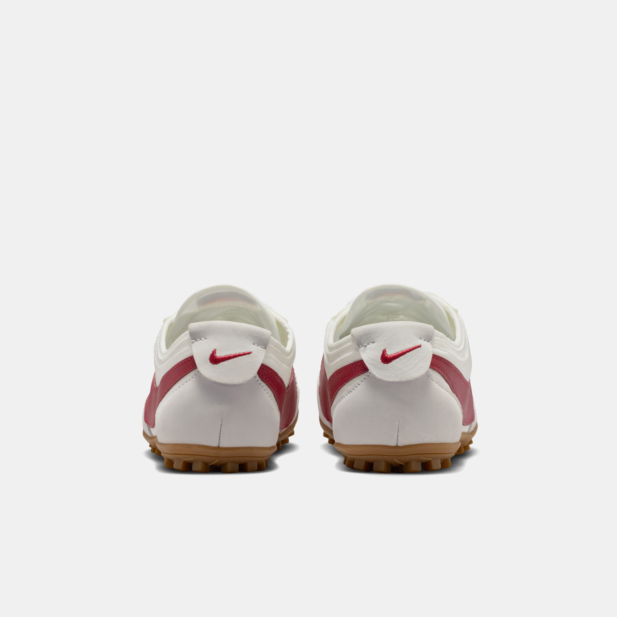 حذاء نايكي موون OG SP image number 1