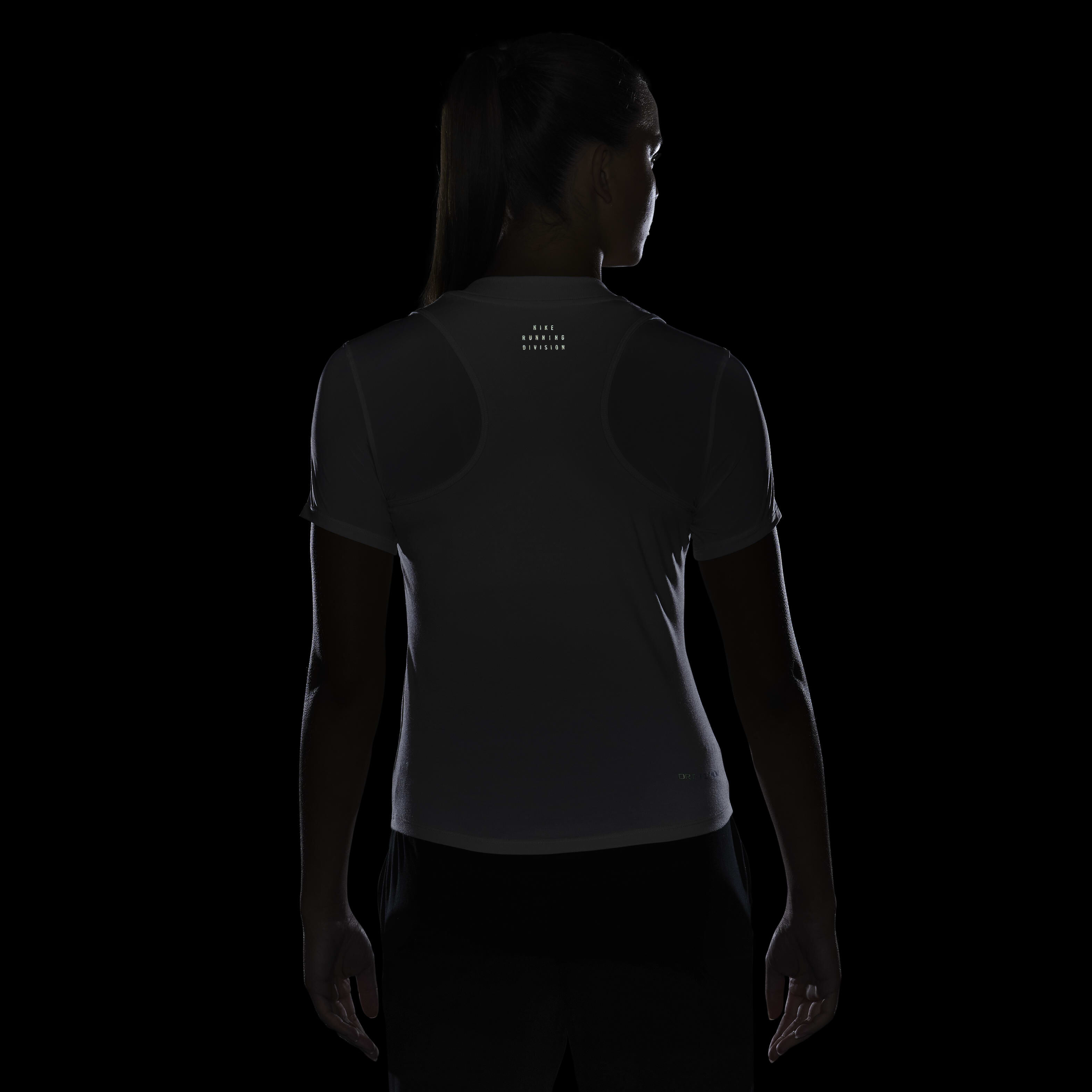 Nike Dri-FIT ADV Running Division image number 7
