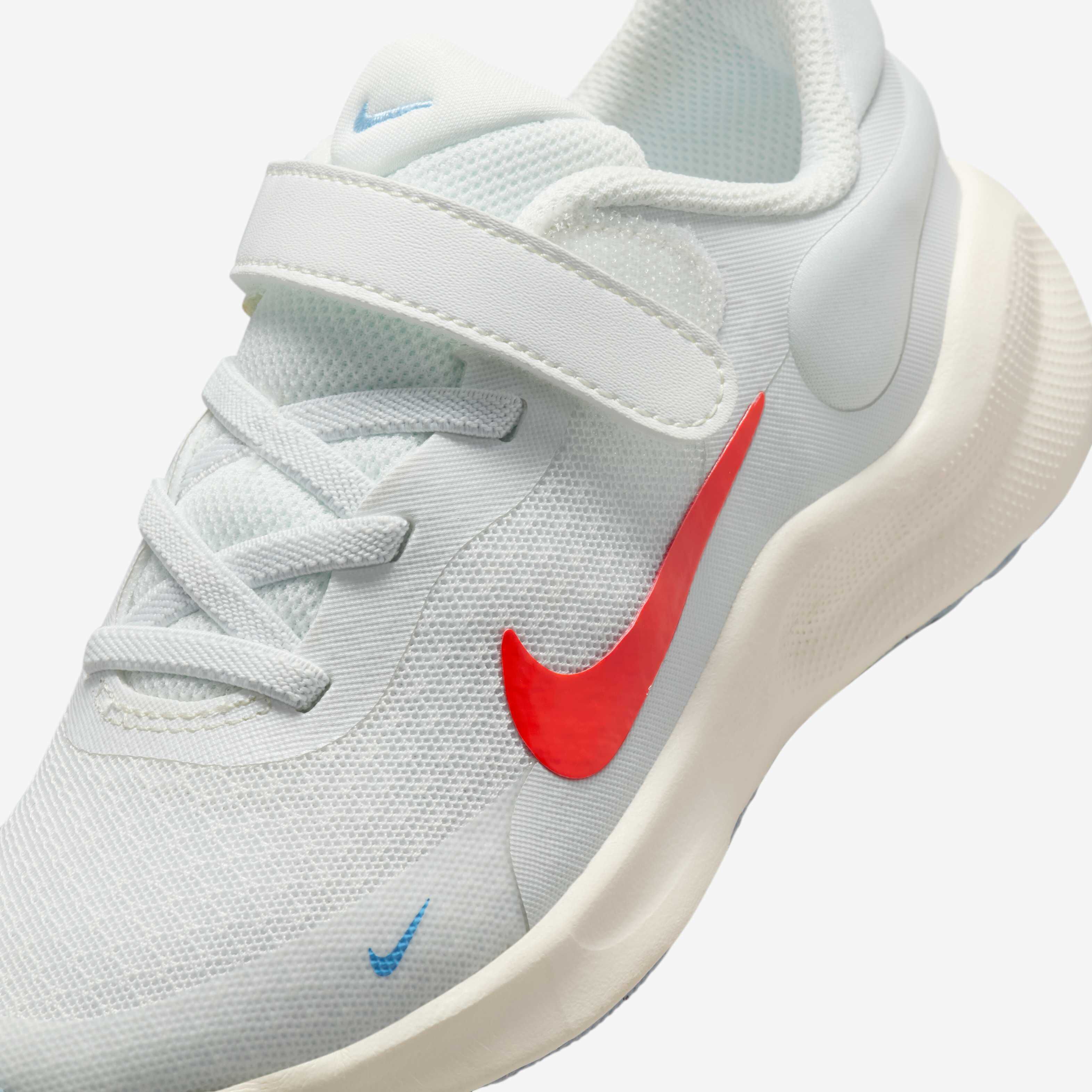 Nike Revolution 7 image number 6