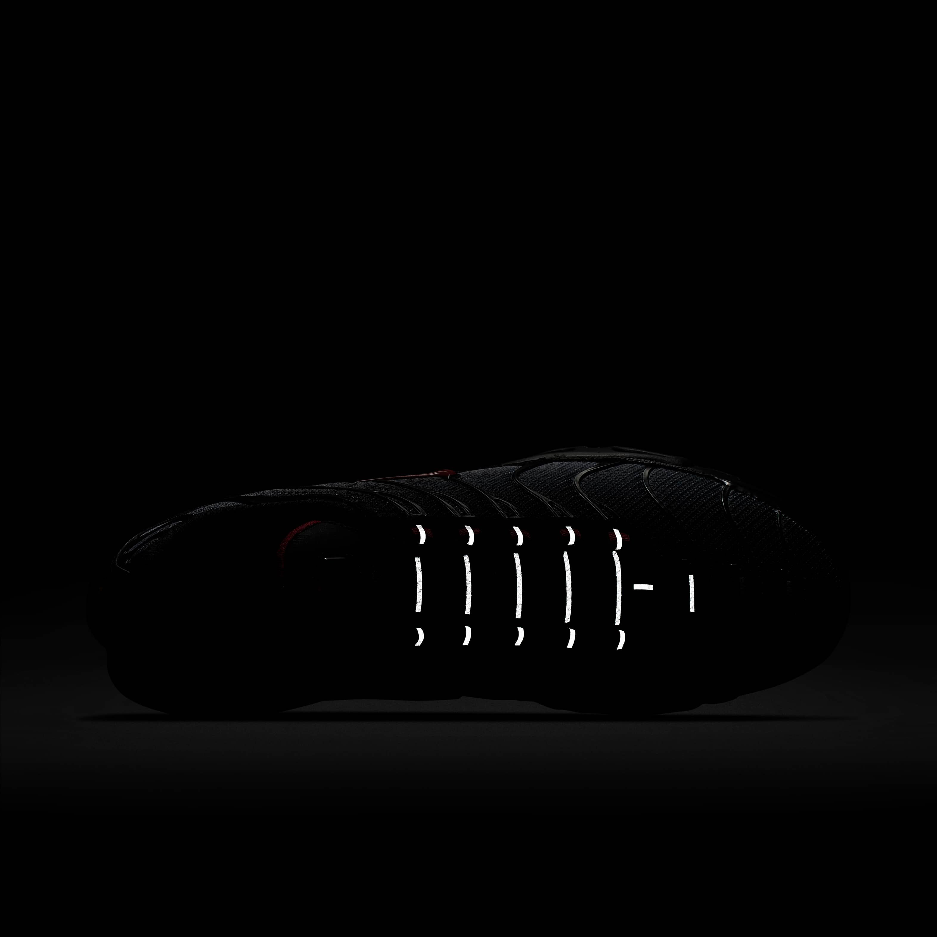 اير ماكس بلس image number 6